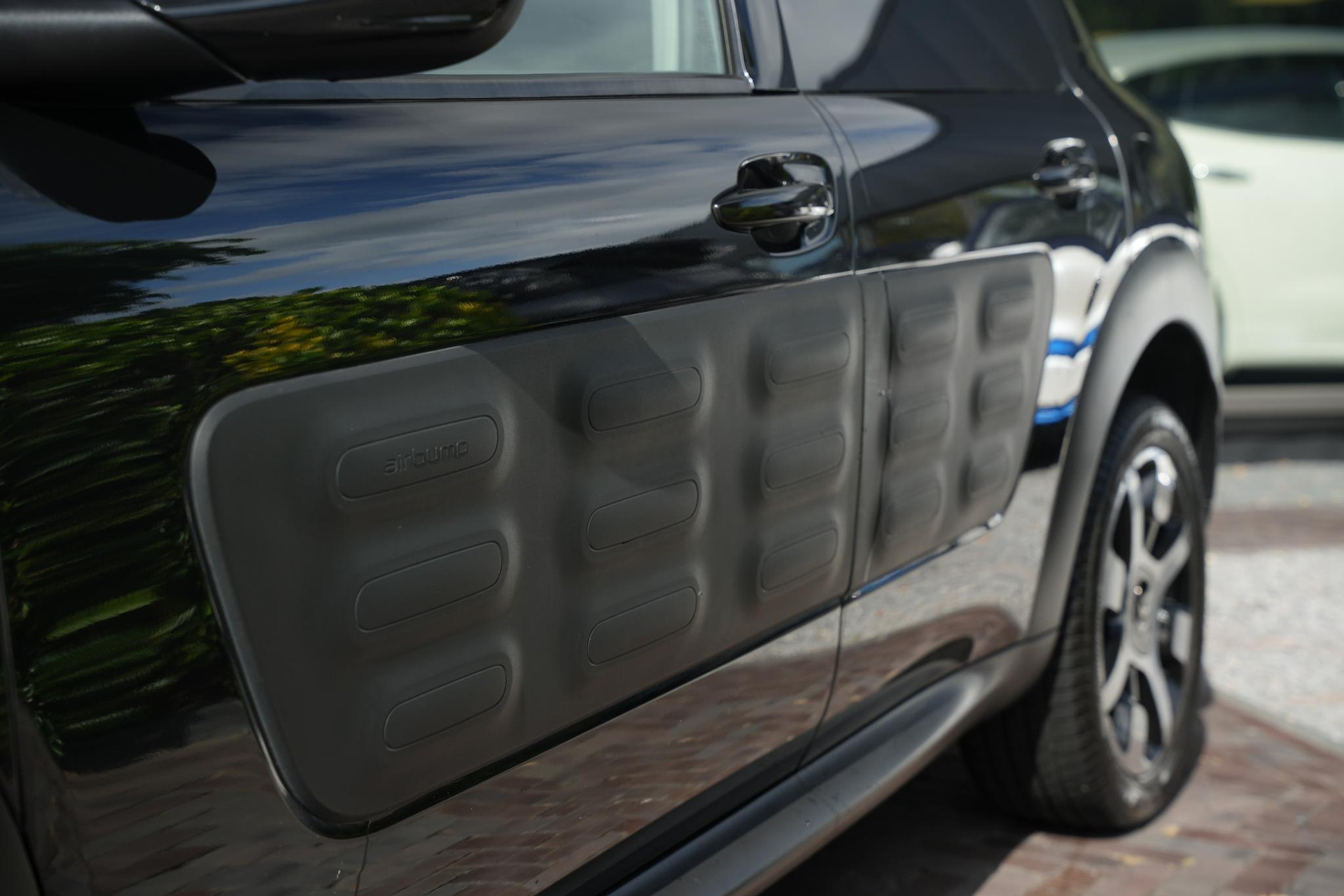 Citroën C4 Cactus 1.2 PureTech Business Plus 2016 PAINT OBSIDIAN BLACK (EXL) 17