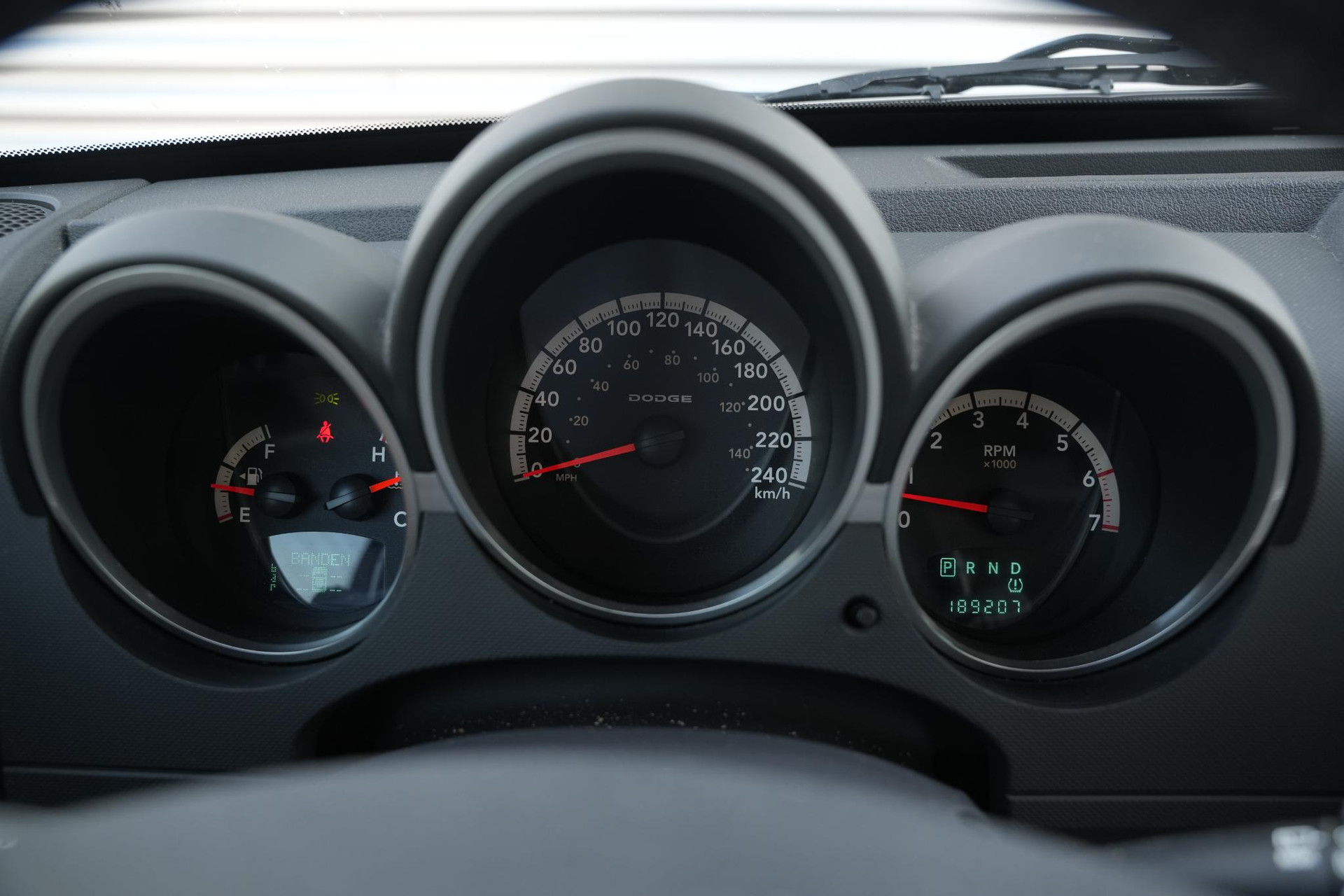 Dodge Nitro  2013  15
