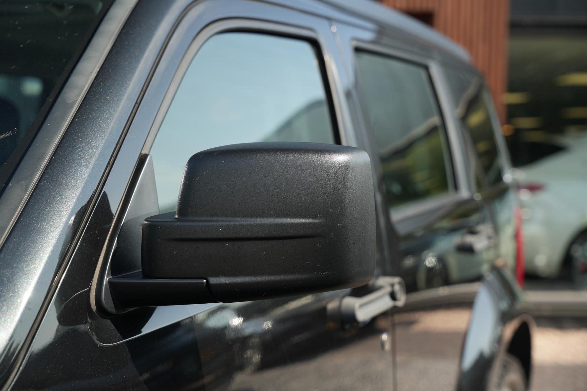 Dodge Nitro  2013  19