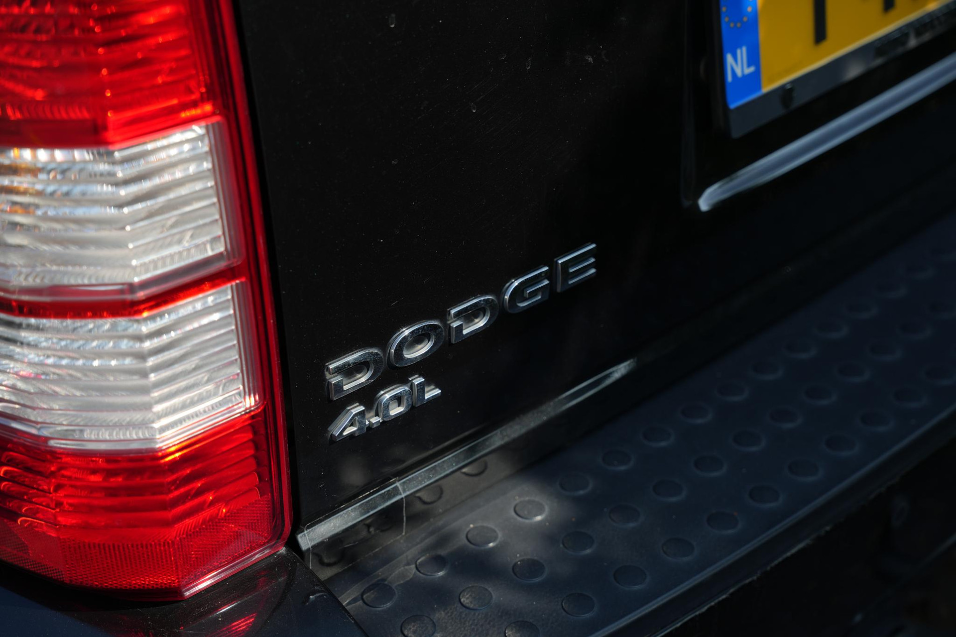 Dodge Nitro  2013  23