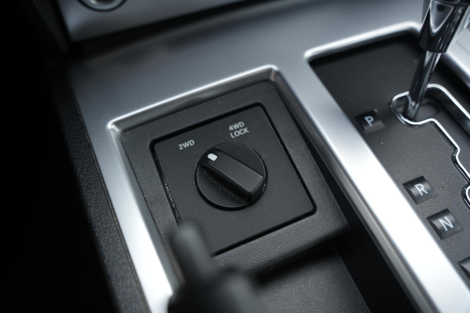 Dodge Nitro  2013  35