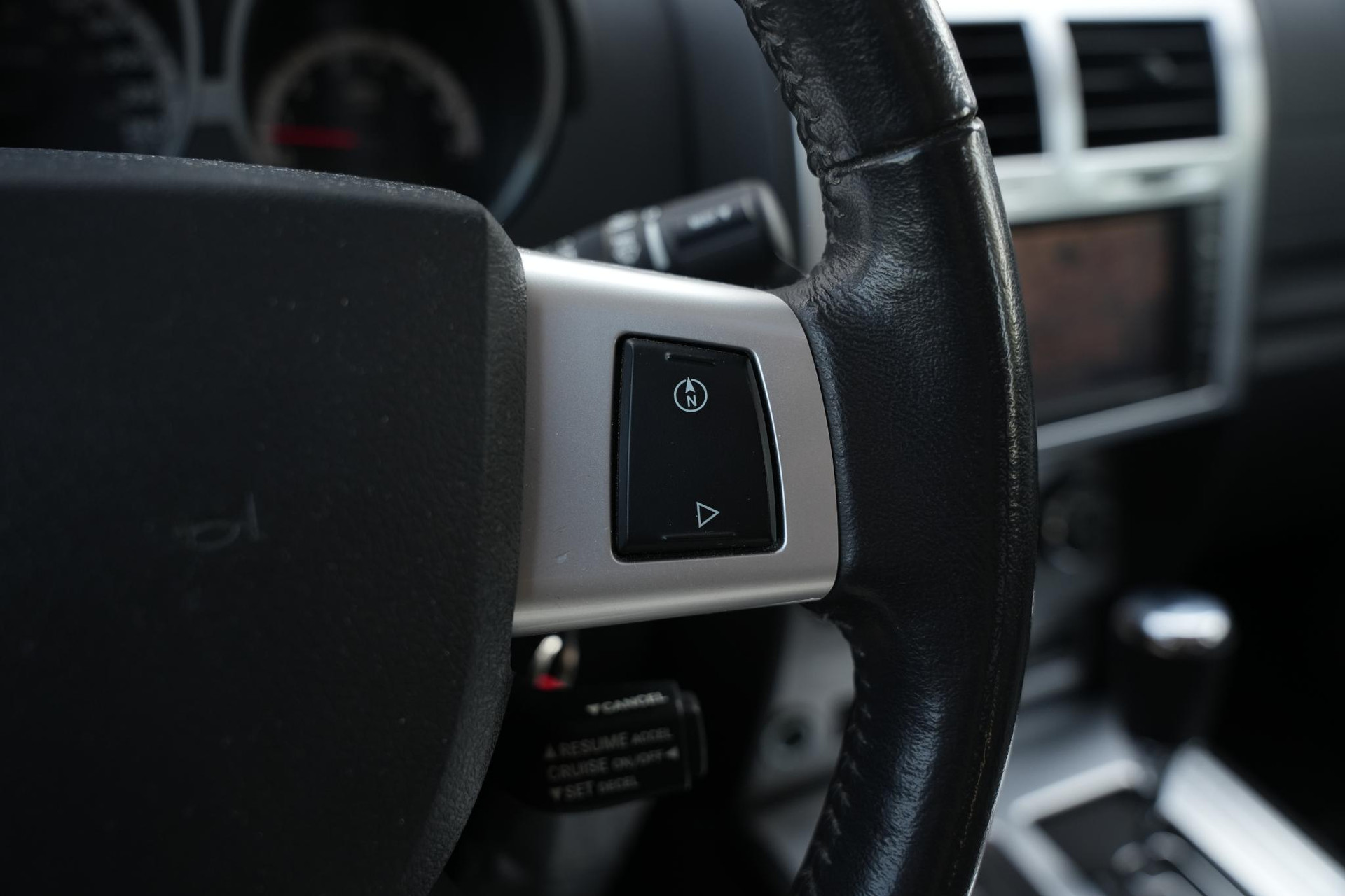 Dodge Nitro  2013  41
