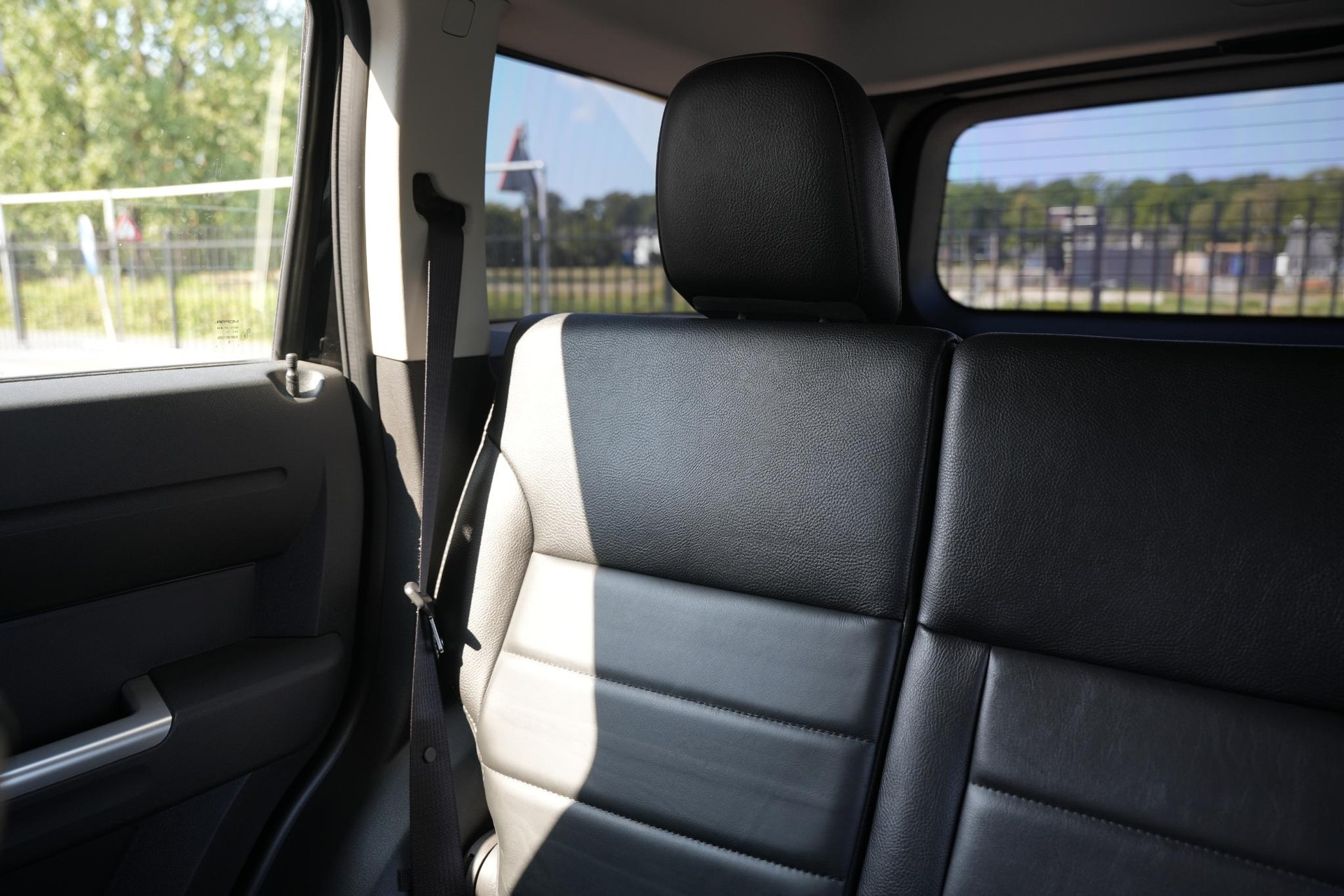Dodge Nitro  2013  43