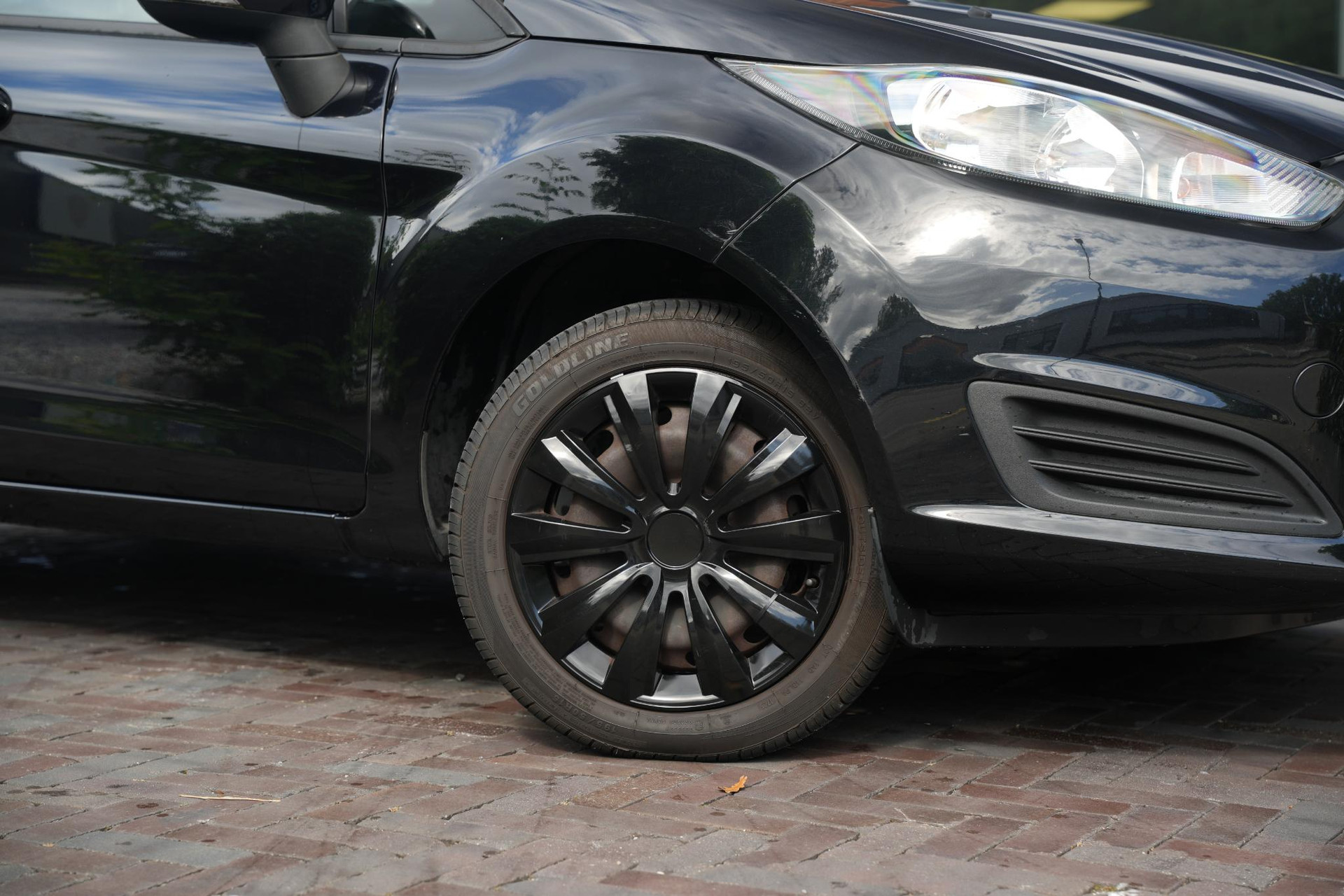 Ford Fiesta 1.0 Style 2014 Panther Black C/c Med Solid (Pnjab) 10