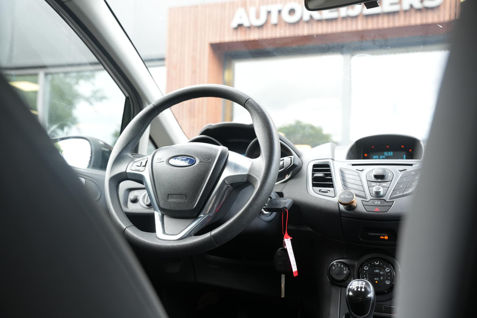 Ford Fiesta 1.0 Style 2014 Panther Black C/c Med Solid (Pnjab) 23