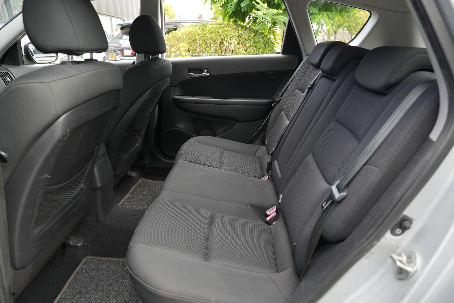 Hyundai I30 CW 1.6i Dynamic 2008 Quicksilver Metallic (2R) 4