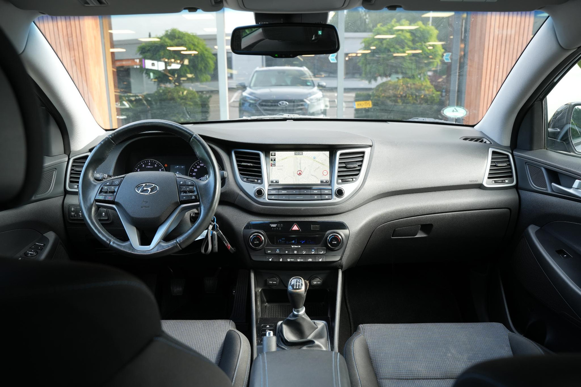 Hyundai Tucson 1.6 GDi Comfort 2016 Micron Gray (Z3G) 2