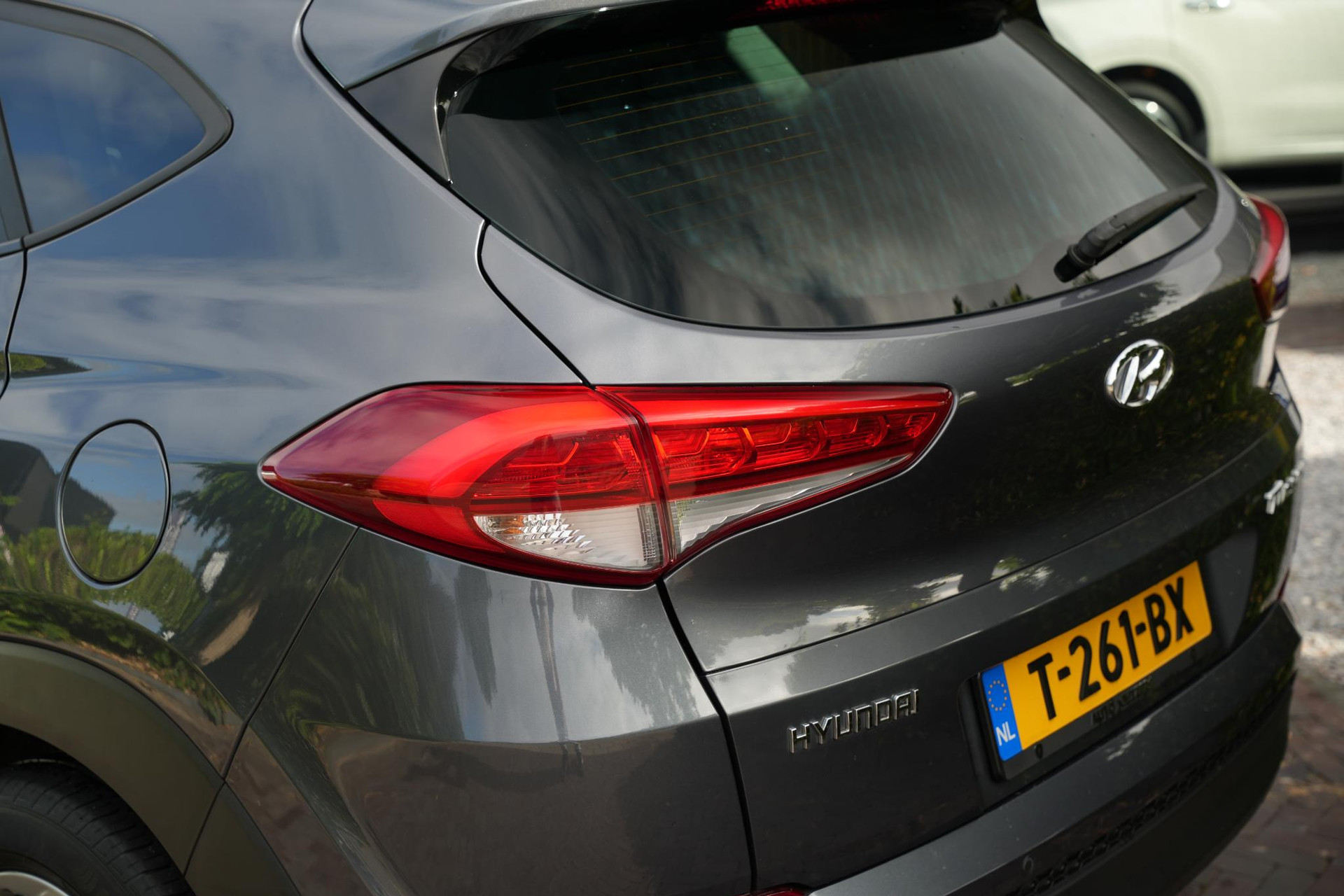 Hyundai Tucson 1.6 GDi Comfort 2016 Micron Gray (Z3G) 23