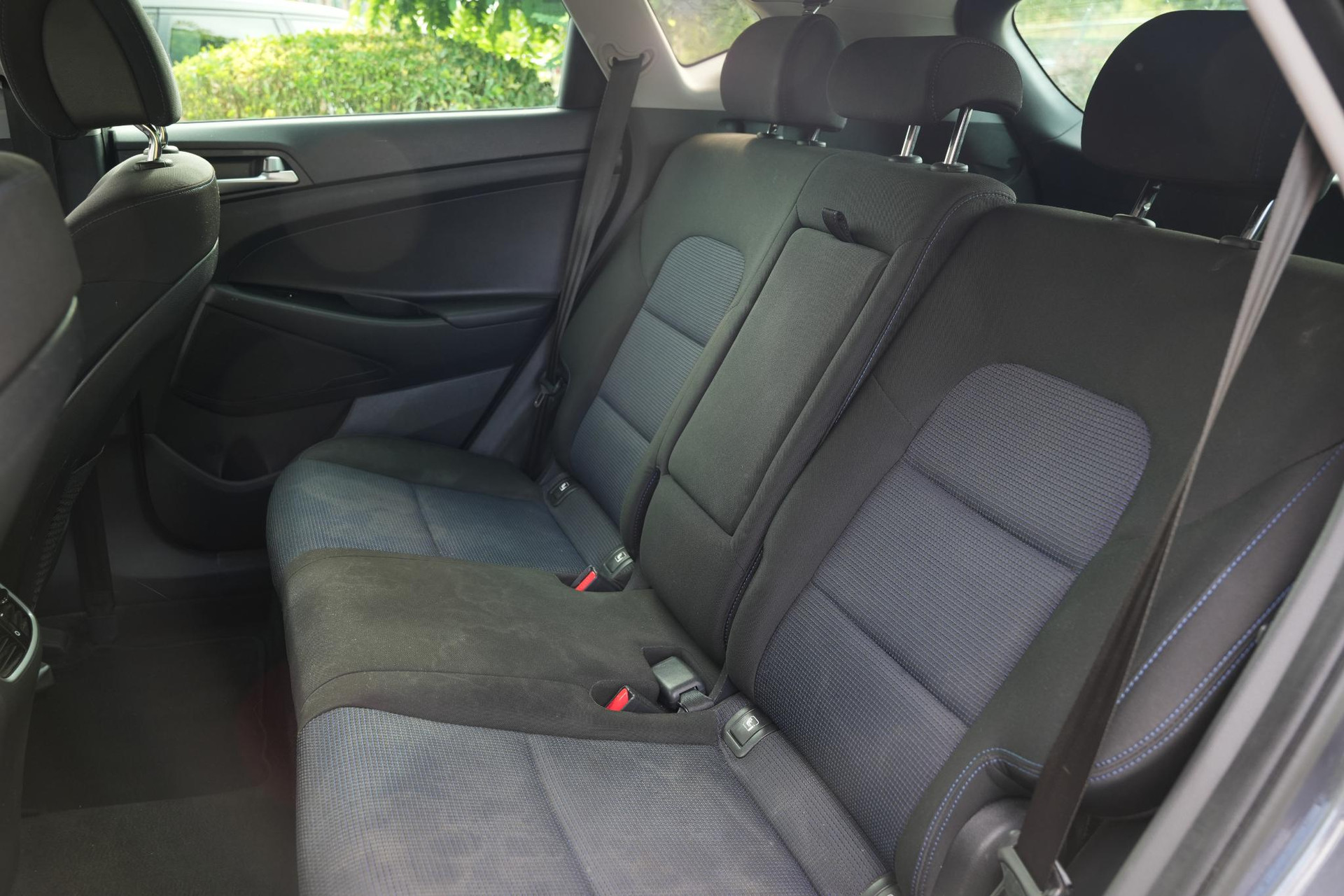 Hyundai Tucson 1.6 GDi Comfort 2016 Micron Gray (Z3G) 6