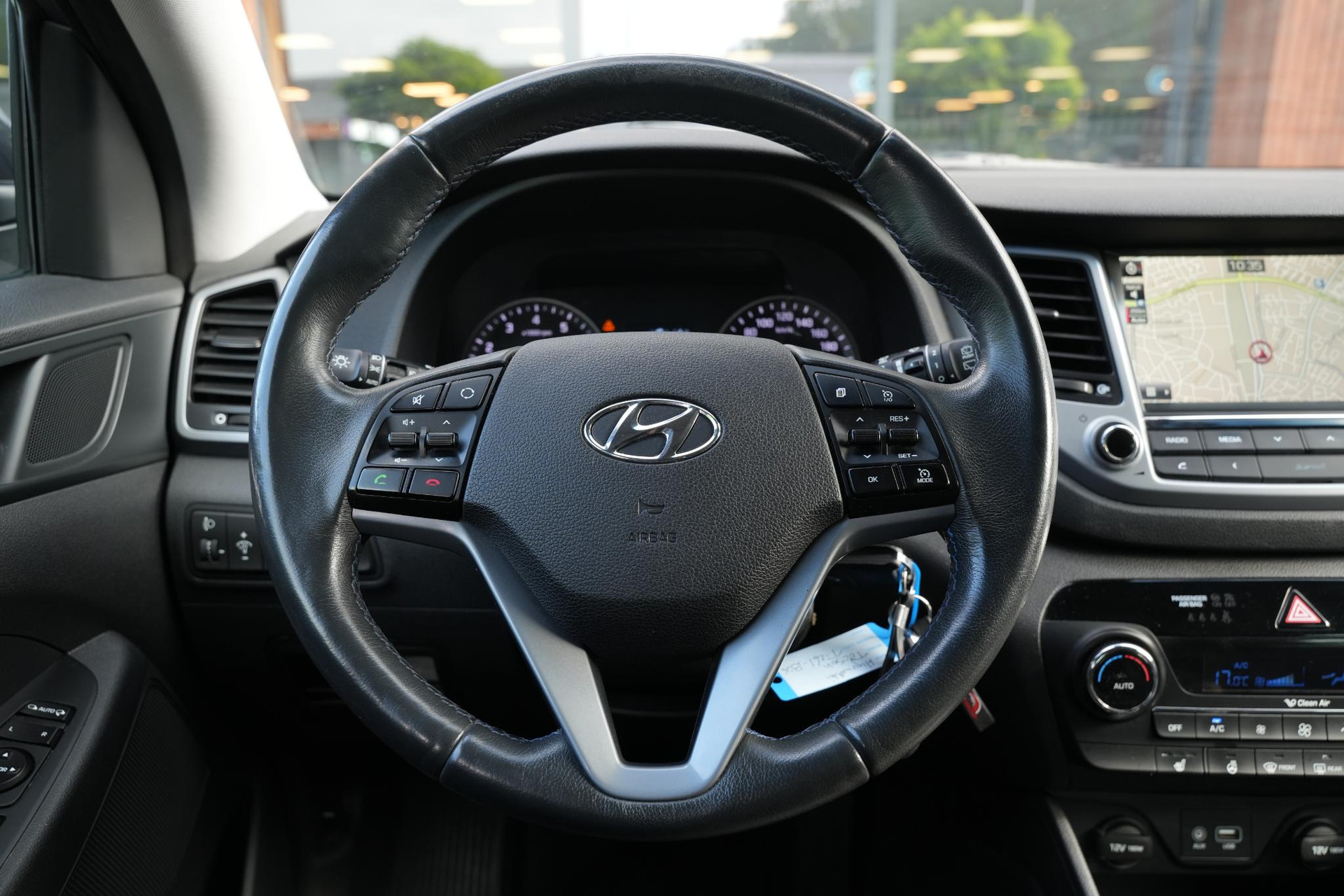 Hyundai Tucson 1.6 GDi Comfort 2016 Micron Gray (Z3G) 8