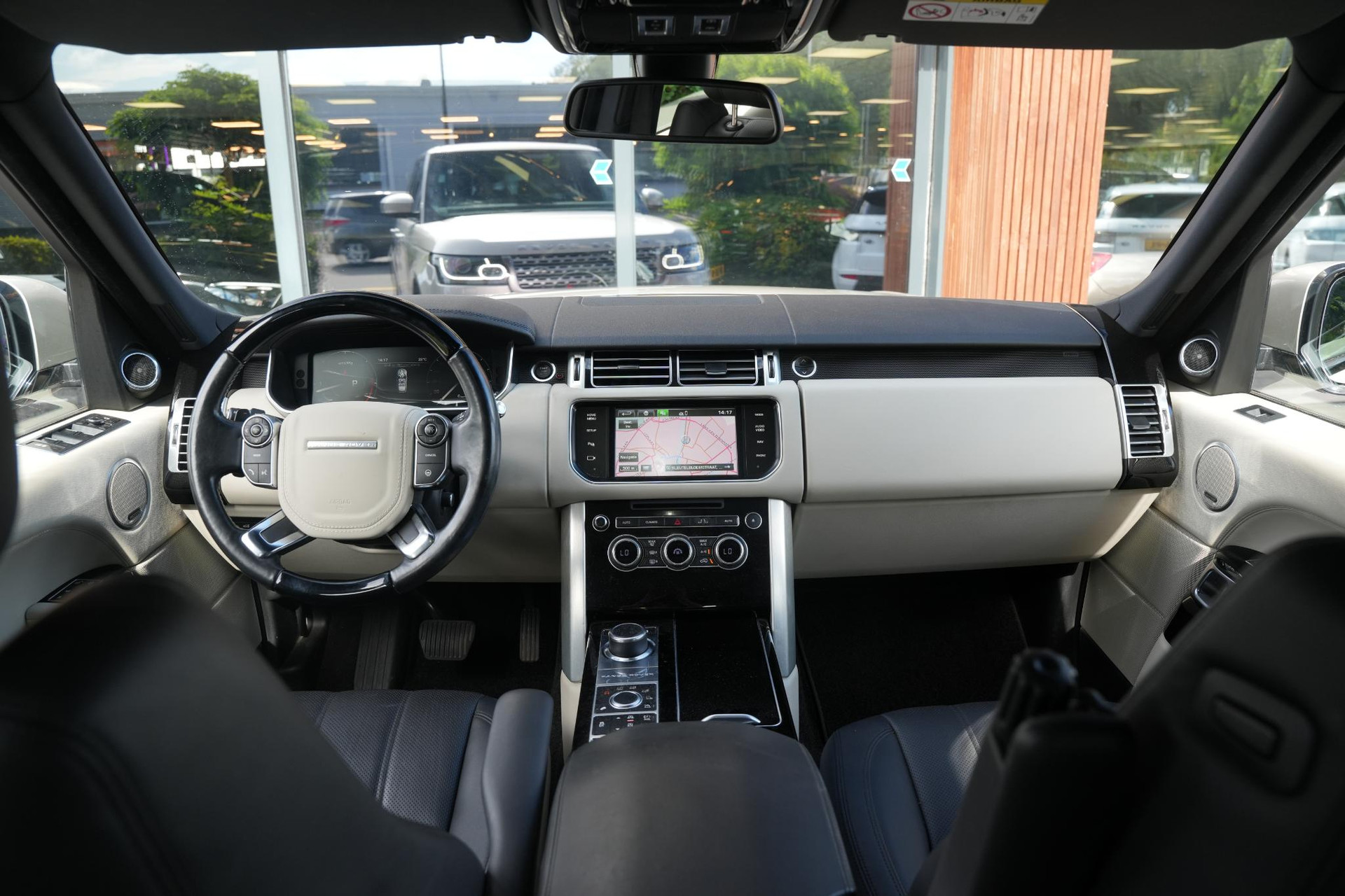 Land Rover Range Rover 3.0 TDV6 Autobiography 2015  2