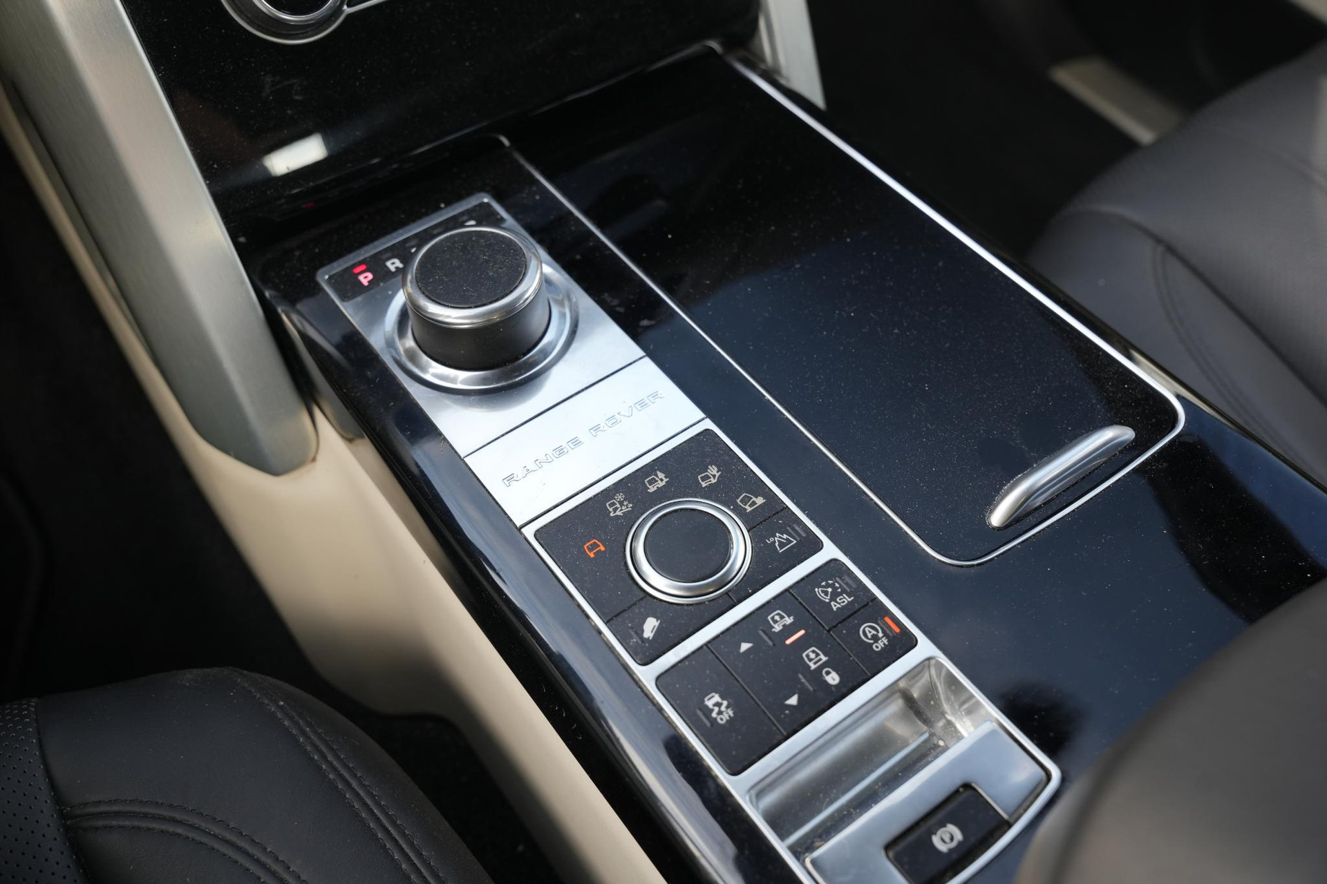 Land Rover Range Rover 3.0 TDV6 Autobiography 2015  33
