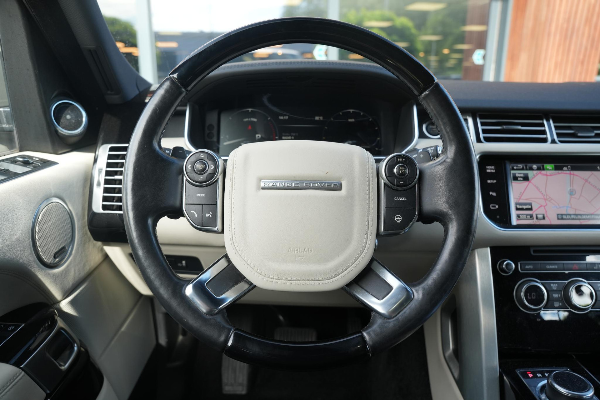 Land Rover Range Rover 3.0 TDV6 Autobiography 2015  8