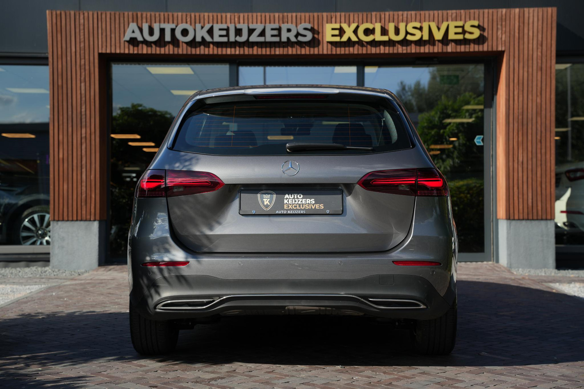 Mercedes-Benz B-Klasse 180 Progressive Line Advanced 2026 Mountain gray - metallic finish (787U) 11