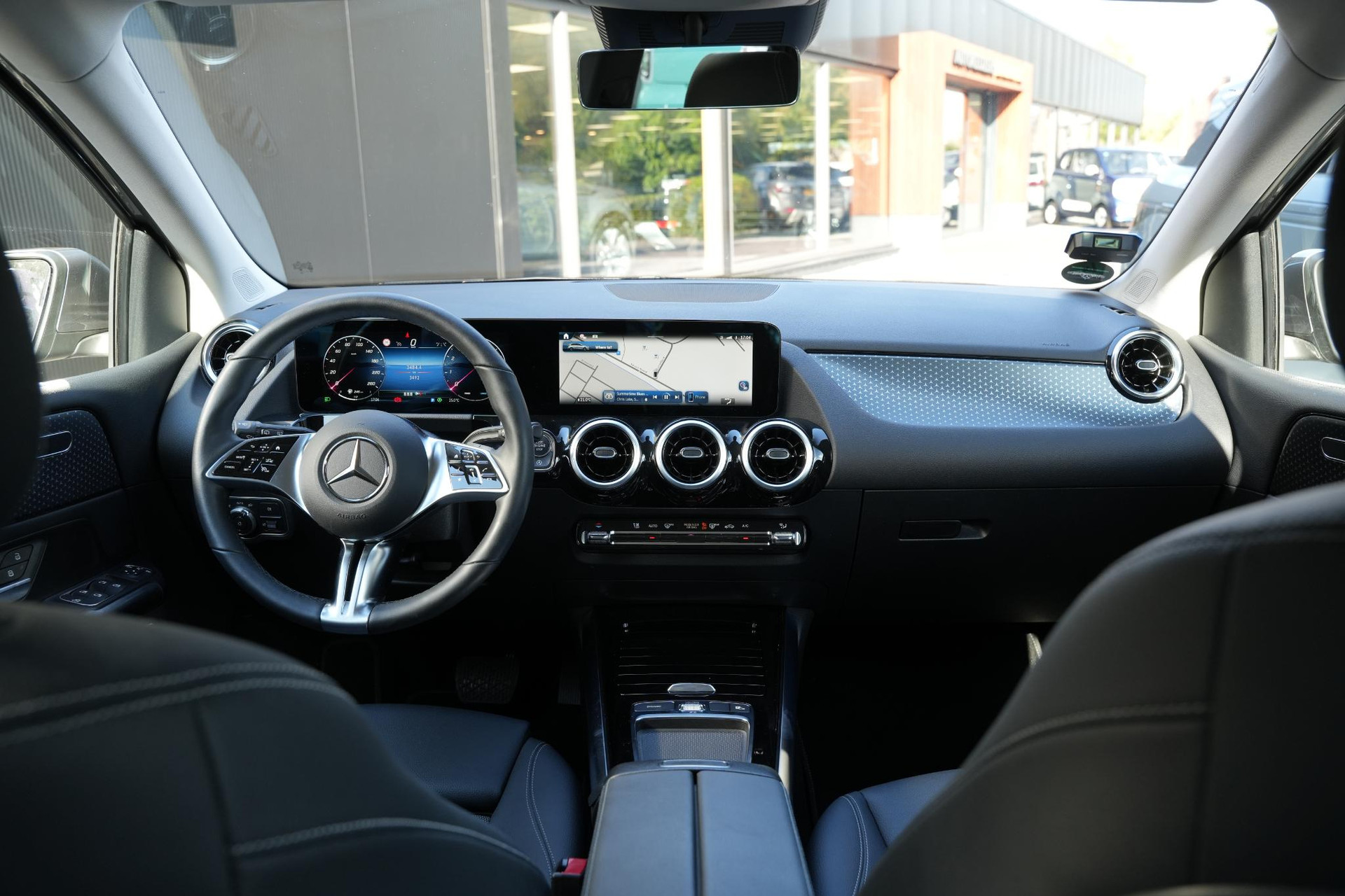 Mercedes-Benz B-Klasse 180 Progressive Line Advanced 2026 Mountain gray - metallic finish (787U) 2
