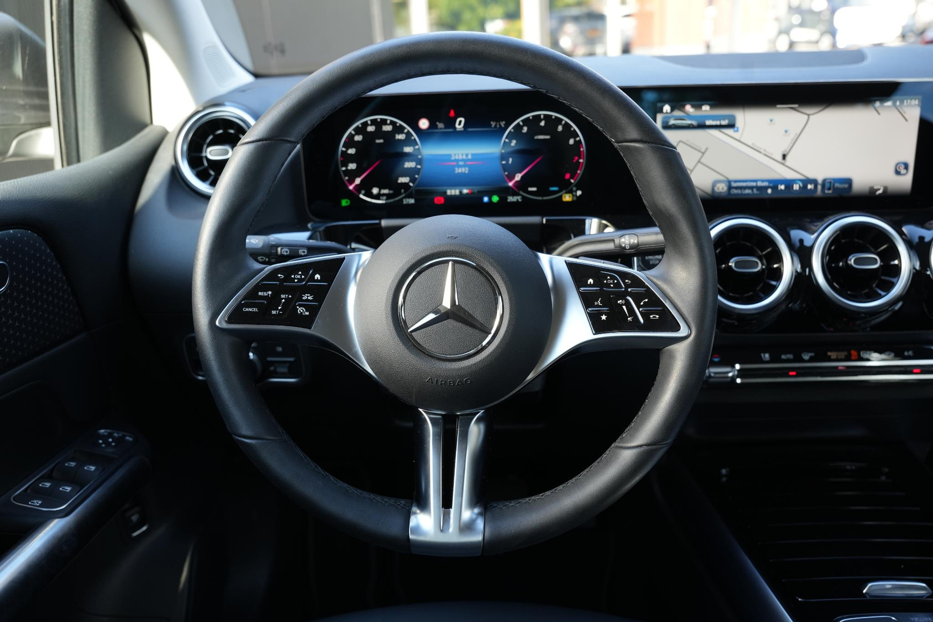 Mercedes-Benz B-Klasse 180 Progressive Line Advanced 2026 Mountain gray - metallic finish (787U) 8