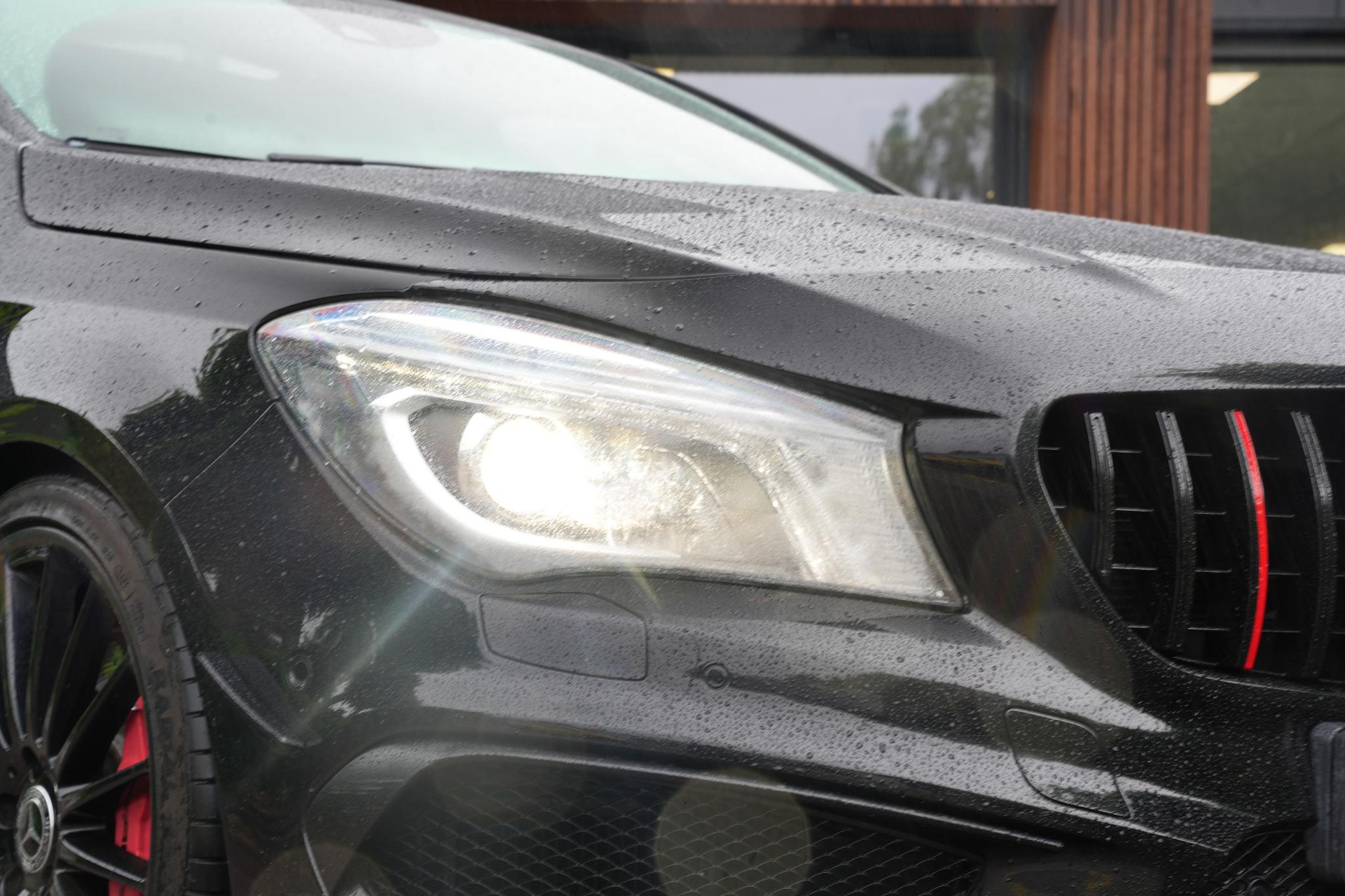 Mercedes-Benz CLA-Klasse AMG 45 4MATIC 2013 KOSMOSBLACK - MET. (191U) 10