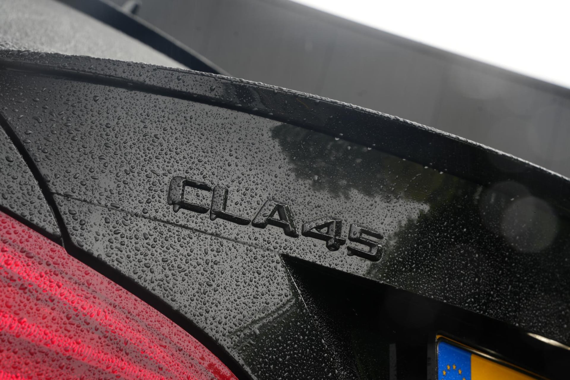 Mercedes-Benz CLA-Klasse AMG 45 4MATIC 2013 KOSMOSBLACK - MET. (191U) 15
