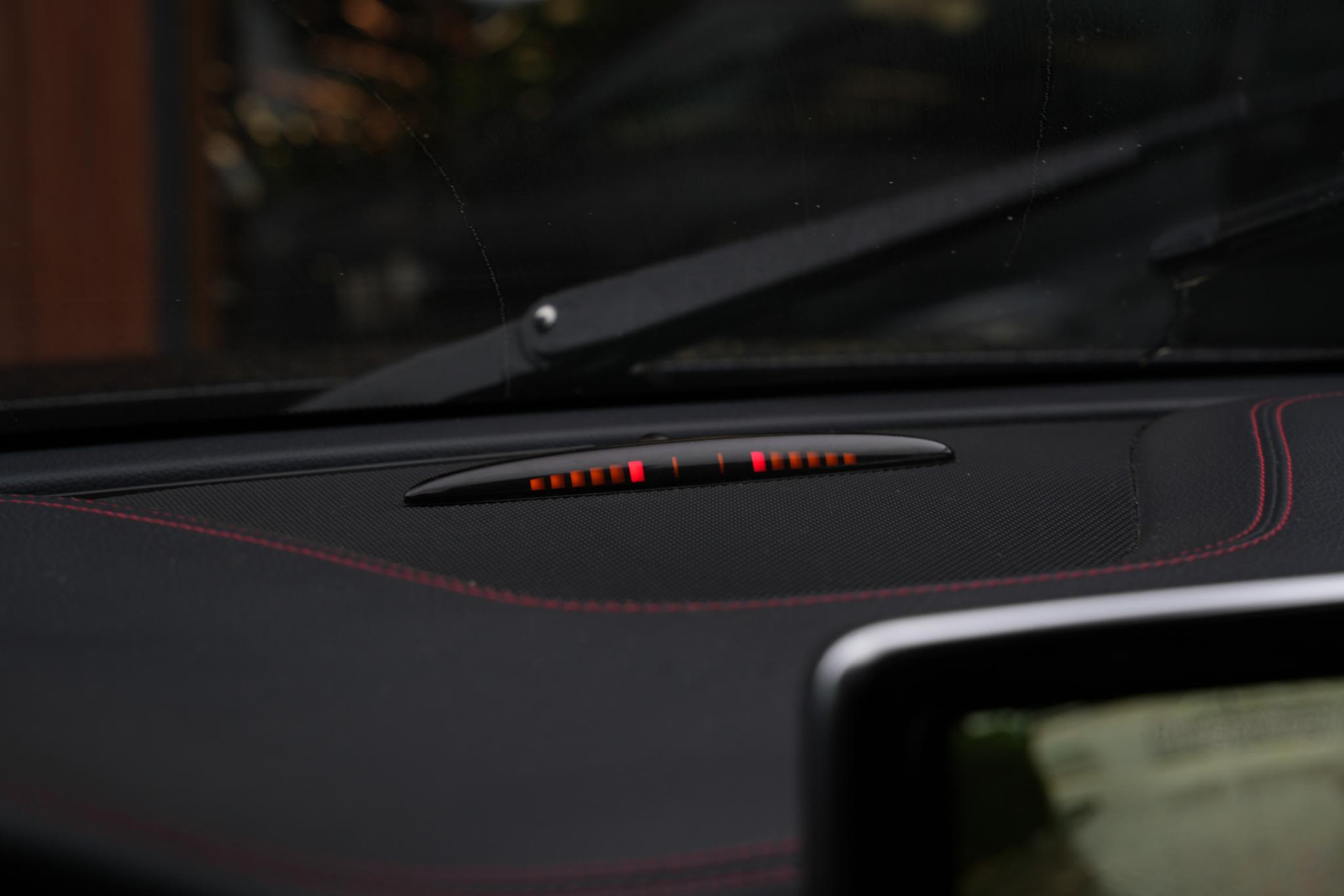 Mercedes-Benz CLA-Klasse AMG 45 4MATIC 2013 KOSMOSBLACK - MET. (191U) 37