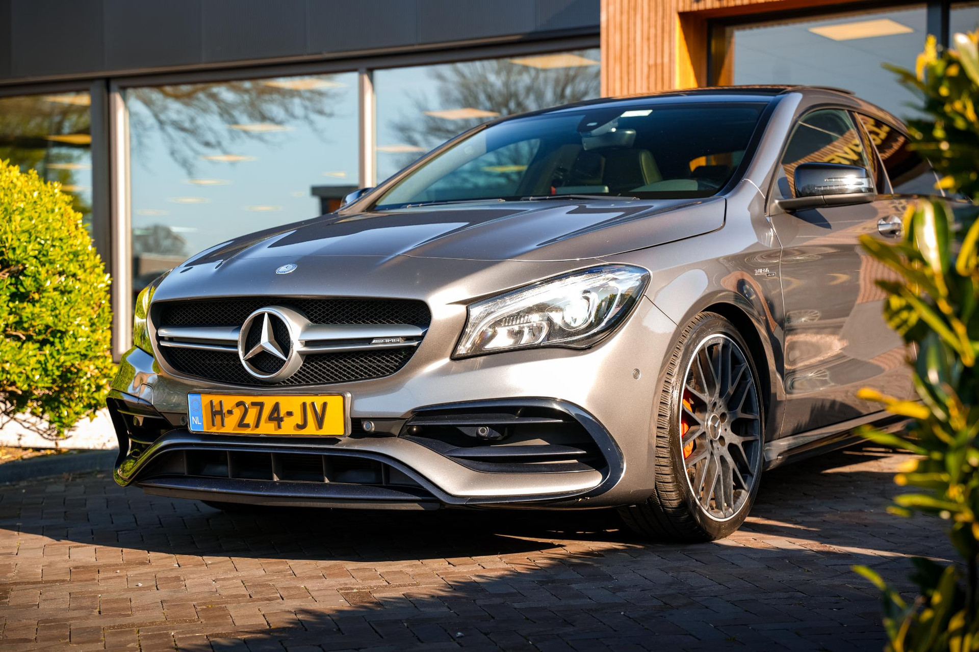 Mercedes-Benz CLA-Klasse AMG 45 4MATIC Ambition 2017  13