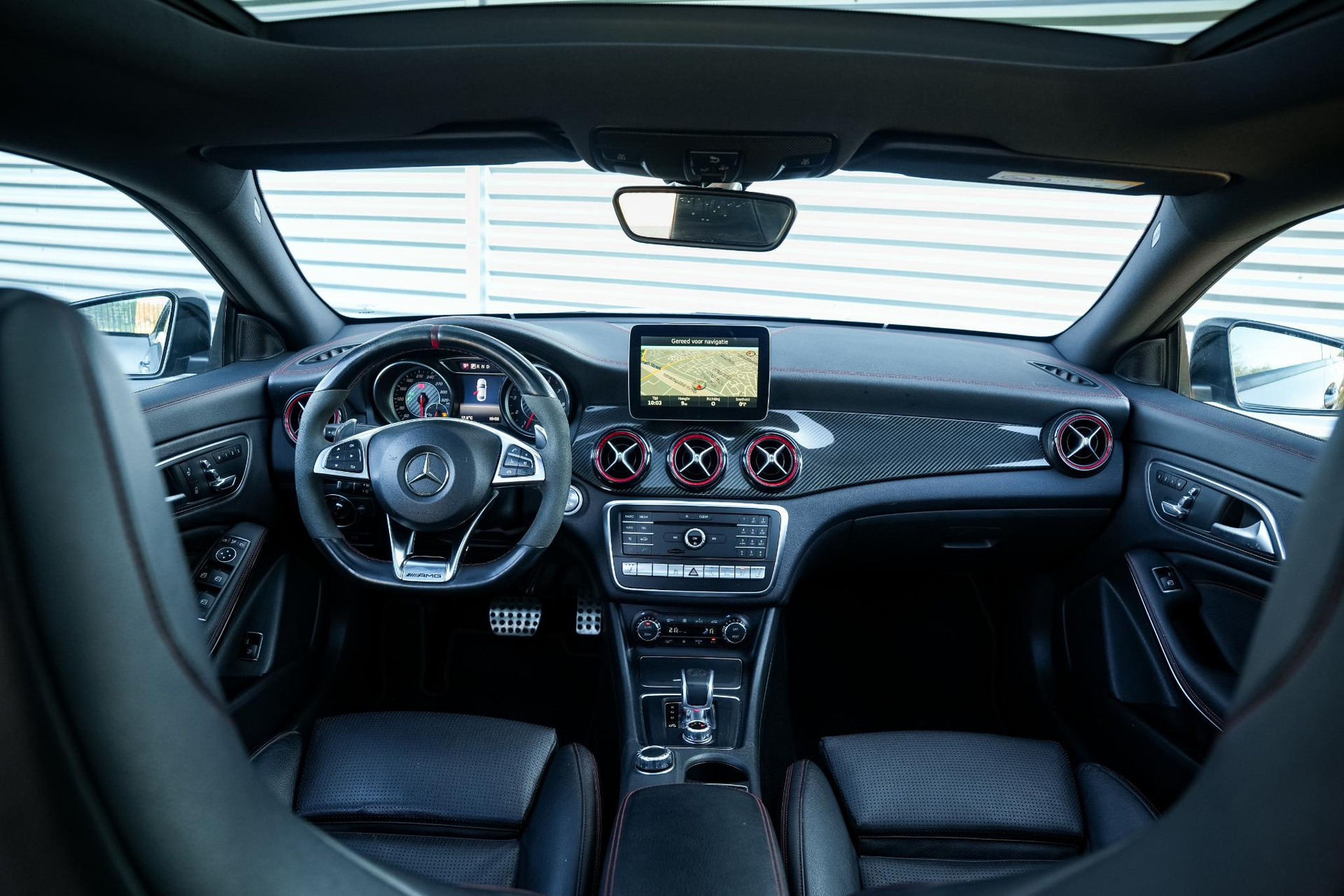 Mercedes-Benz CLA-Klasse AMG 45 4MATIC Ambition 2017  2