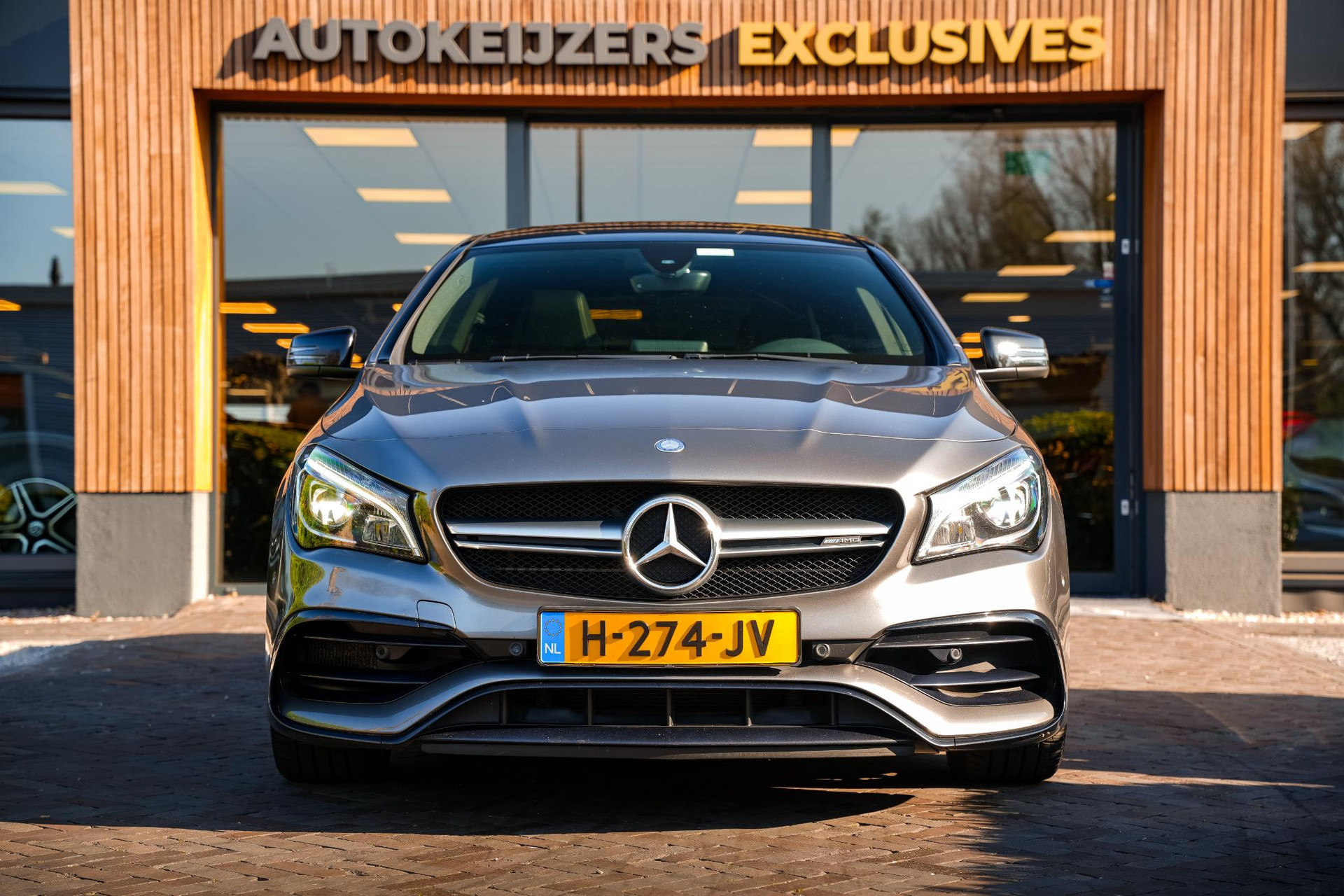 Mercedes-Benz CLA-Klasse AMG 45 4MATIC Ambition 2017  3
