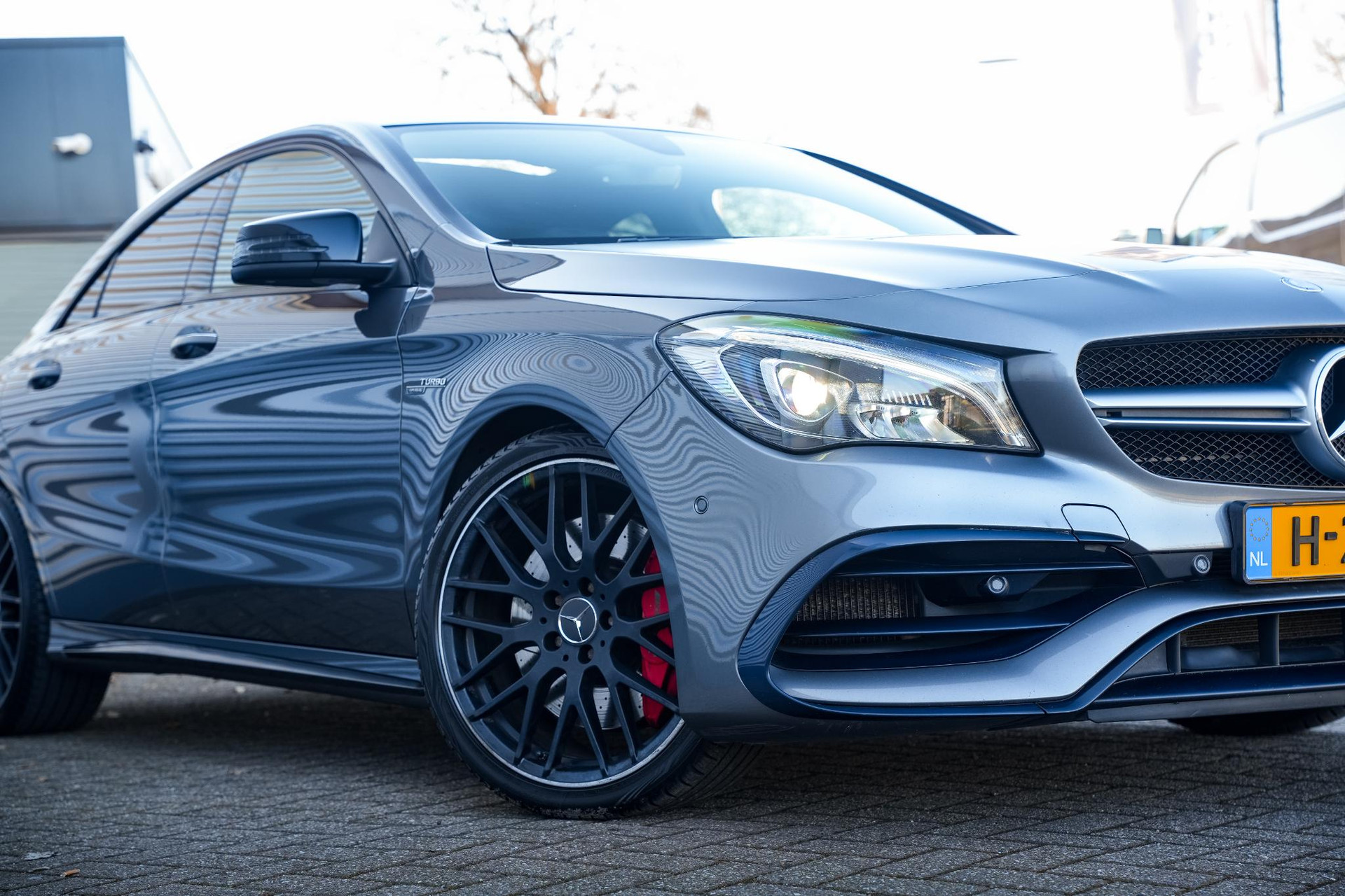 Mercedes-Benz CLA-Klasse AMG 45 4MATIC Ambition 2017  38