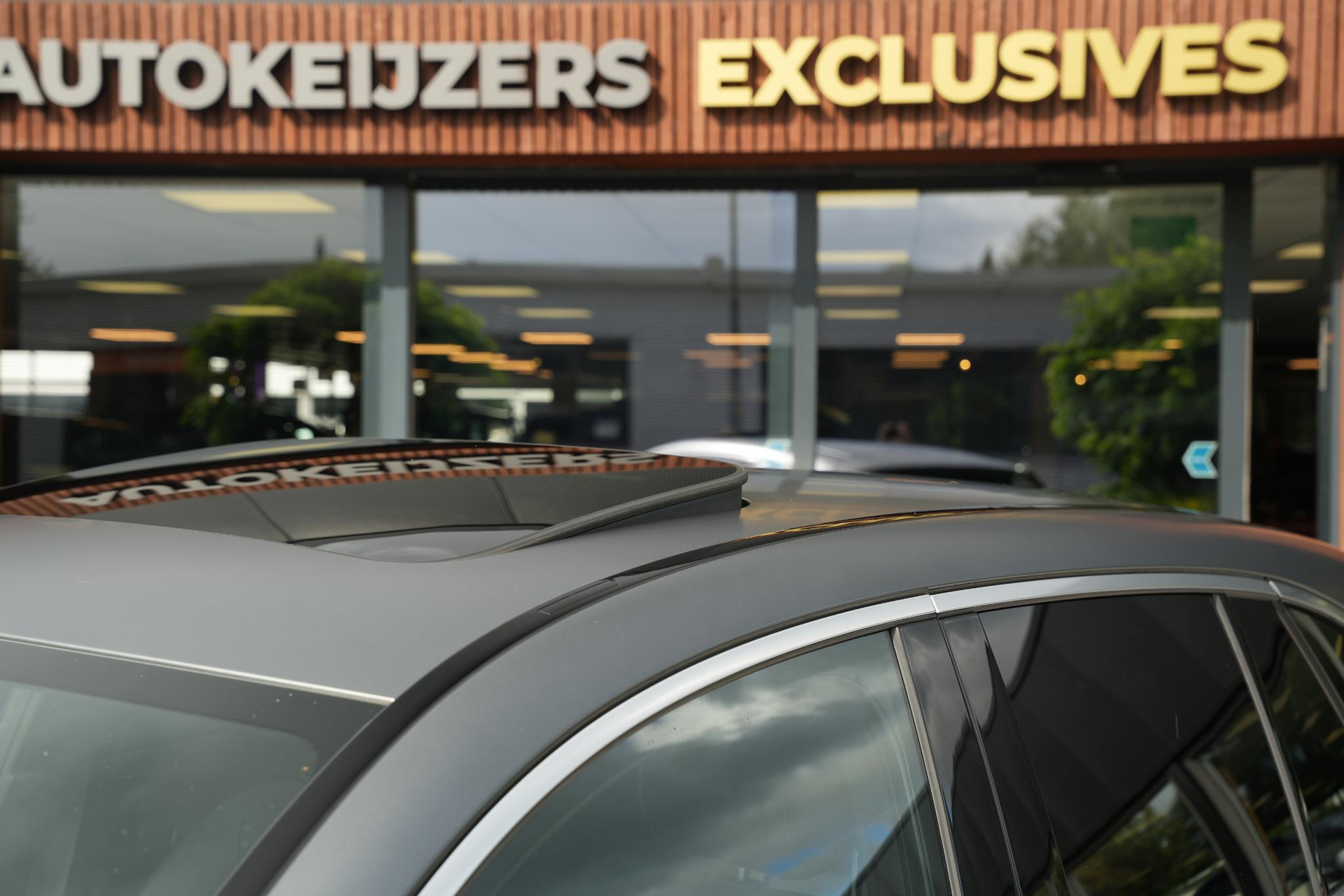 Mercedes-Benz EQC 400 4MATIC Premium Plus 80 kWh 2019 MANUFAKTUR selenite gray - Magno paintwork (297U) 21