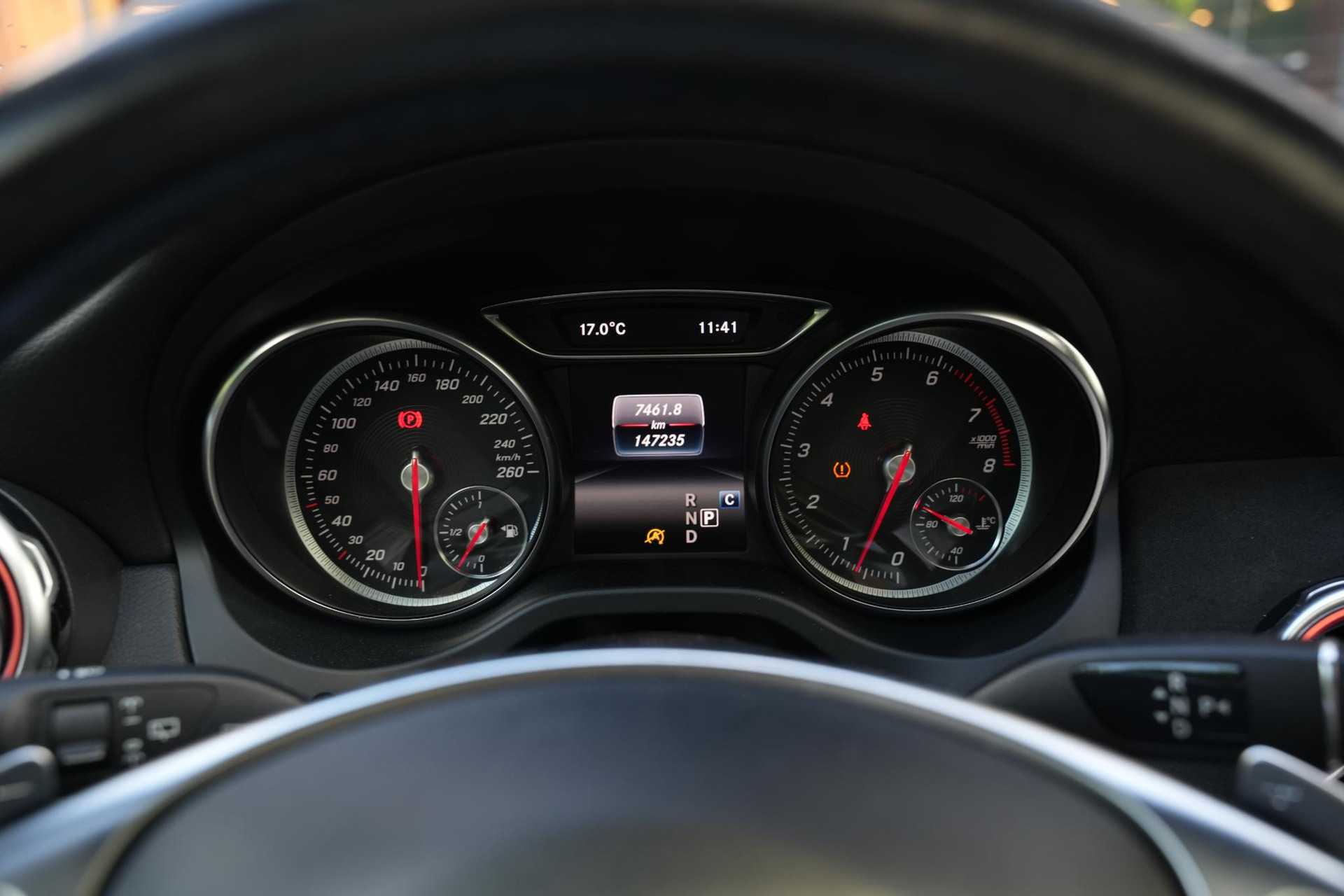 Mercedes-Benz GLA 200 Premium Plus 2018 POLAR WHITE (149U) 13