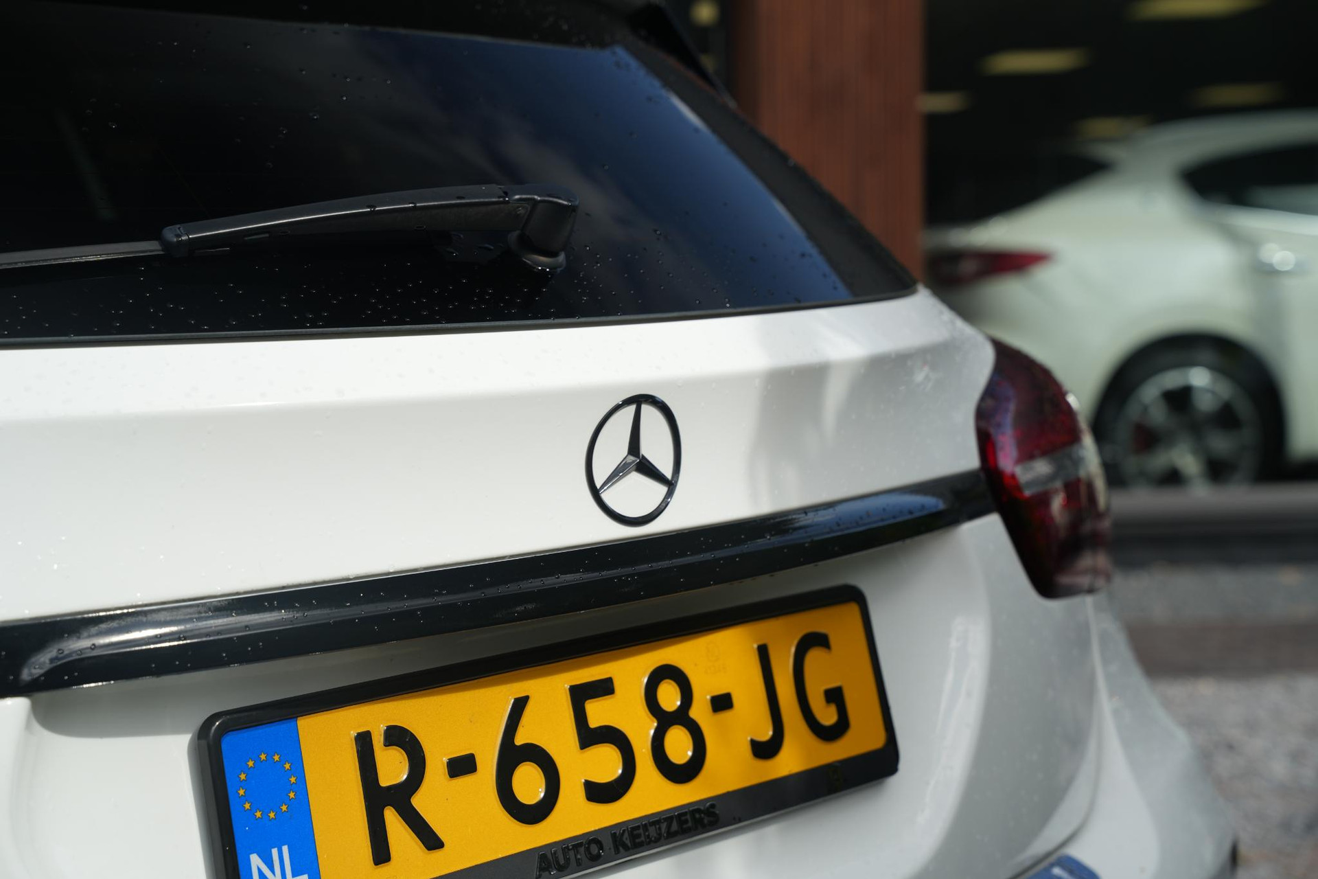 Mercedes-Benz GLA 200 Premium Plus 2018 POLAR WHITE (149U) 20