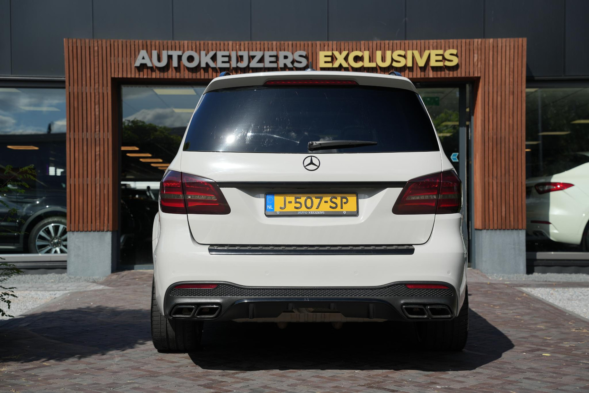 Mercedes-Benz GLS AMG 63 4MATIC 2016  11