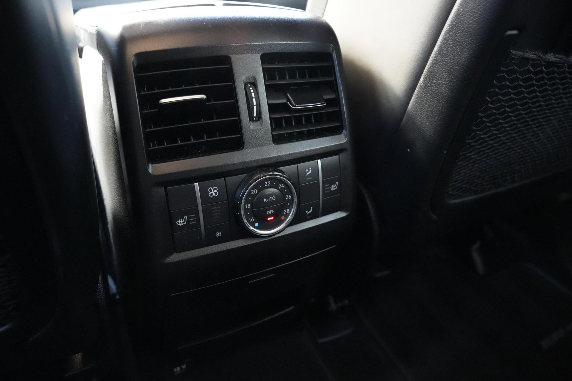 Mercedes-Benz GLS AMG 63 4MATIC 2016  32