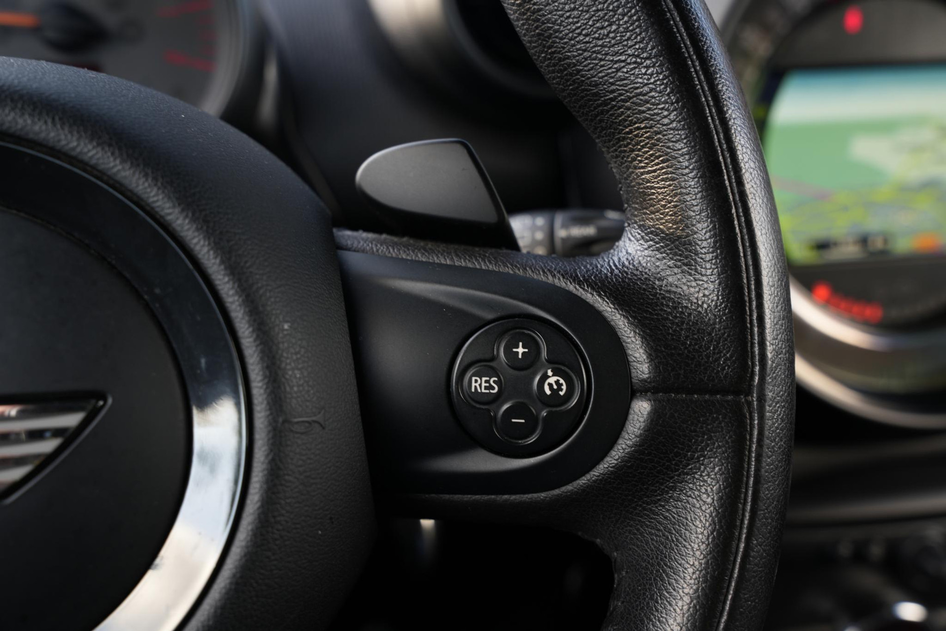 MINI Countryman 1.6 Cooper S ALL4 Pepper 2015 Jungle green 35