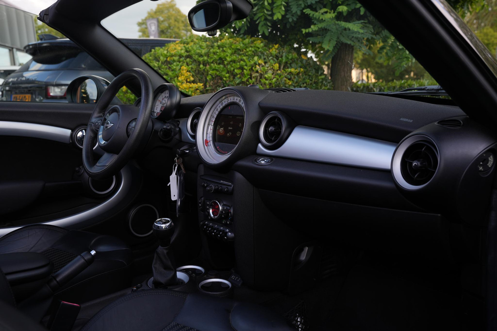 MINI Roadster 1.6 Cooper Chili 2013 Midnight black metallic 13