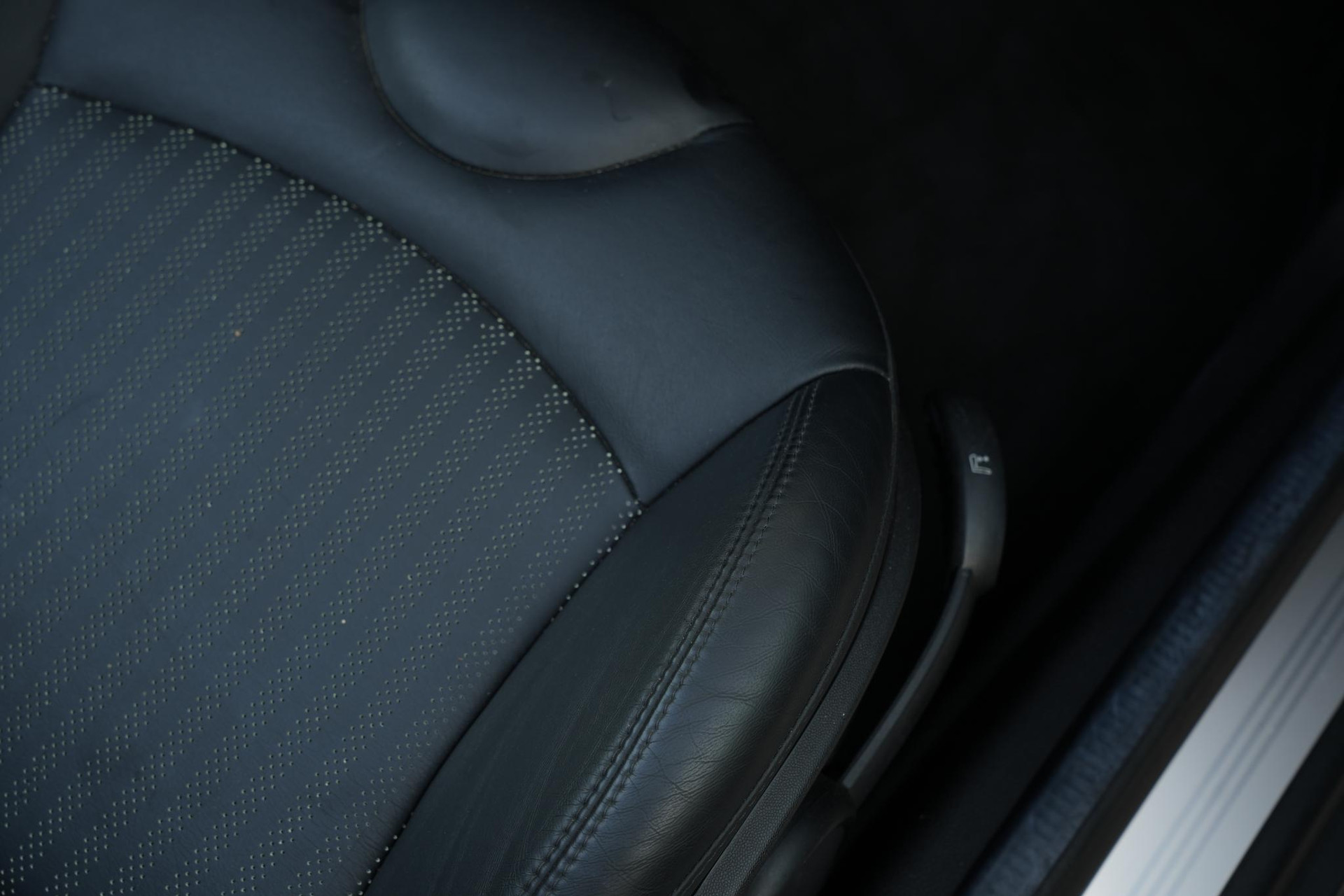 MINI Roadster 1.6 Cooper Chili 2013 Midnight black metallic 16