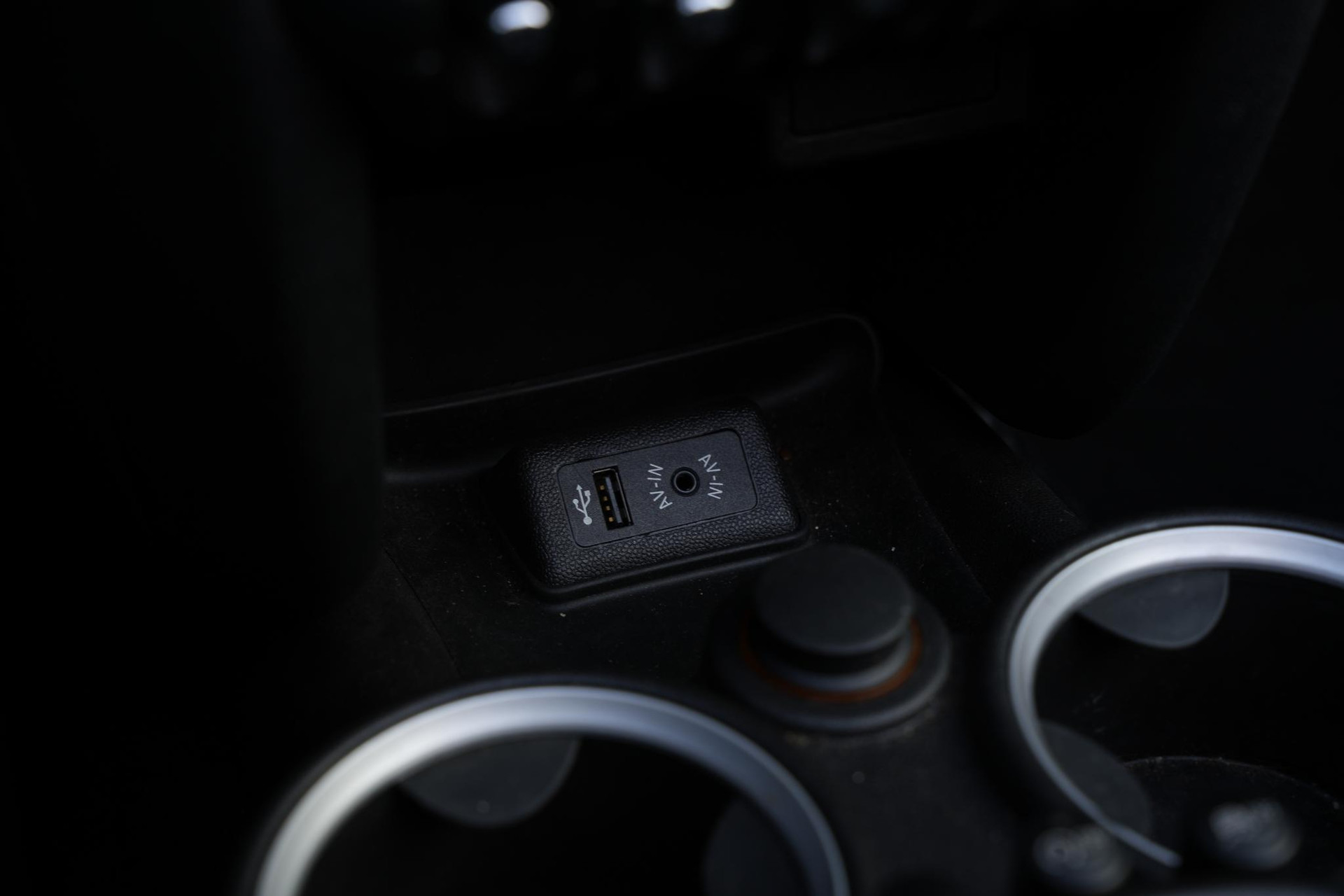 MINI Roadster 1.6 Cooper Chili 2013 Midnight black metallic 27