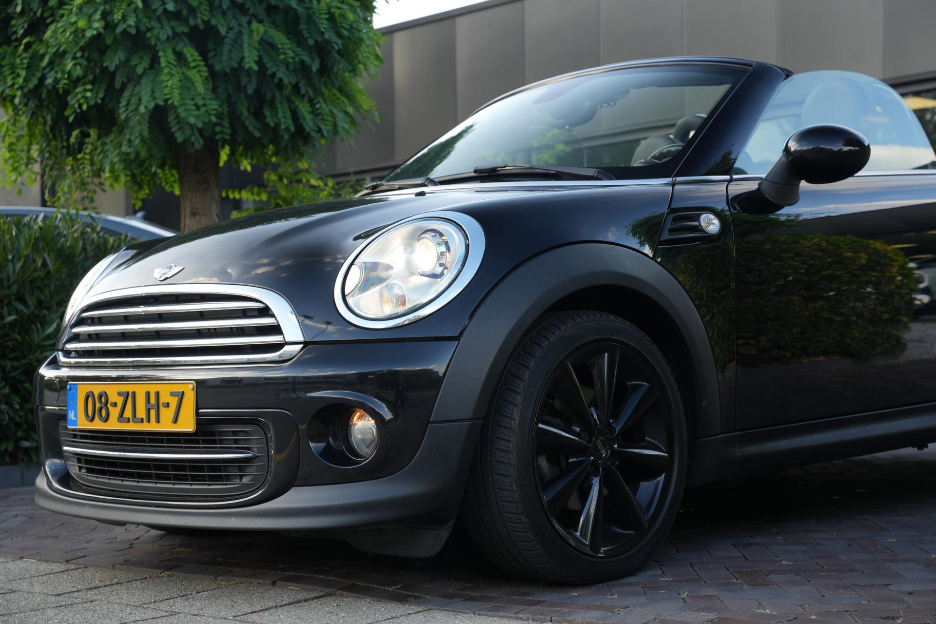 MINI Roadster 1.6 Cooper Chili 2013 Midnight black metallic 32
