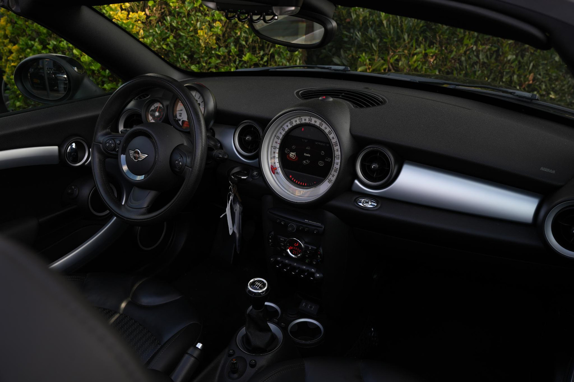 MINI Roadster 1.6 Cooper Chili 2013 Midnight black metallic 4