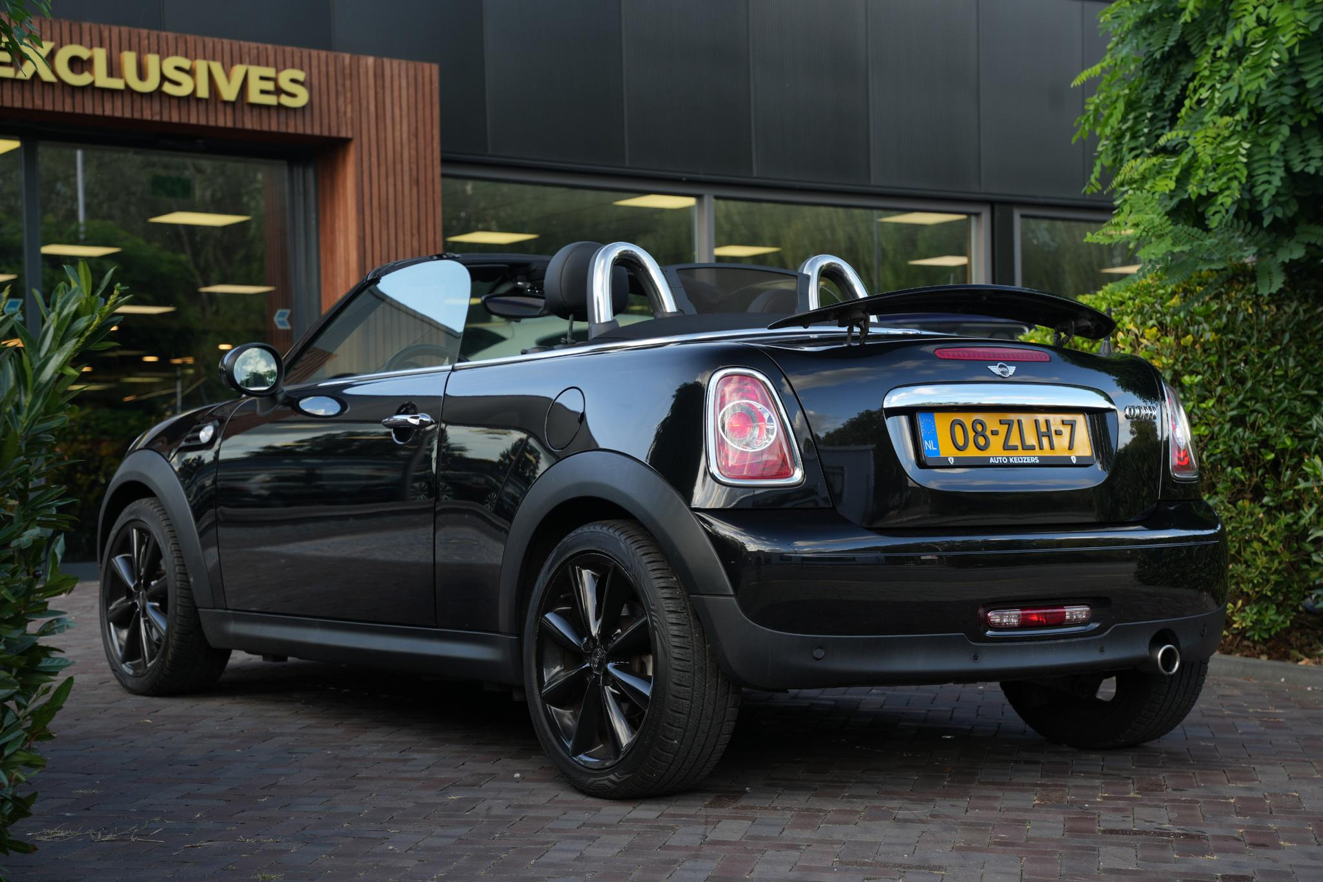 MINI Roadster 1.6 Cooper Chili 2013 Midnight black metallic 40