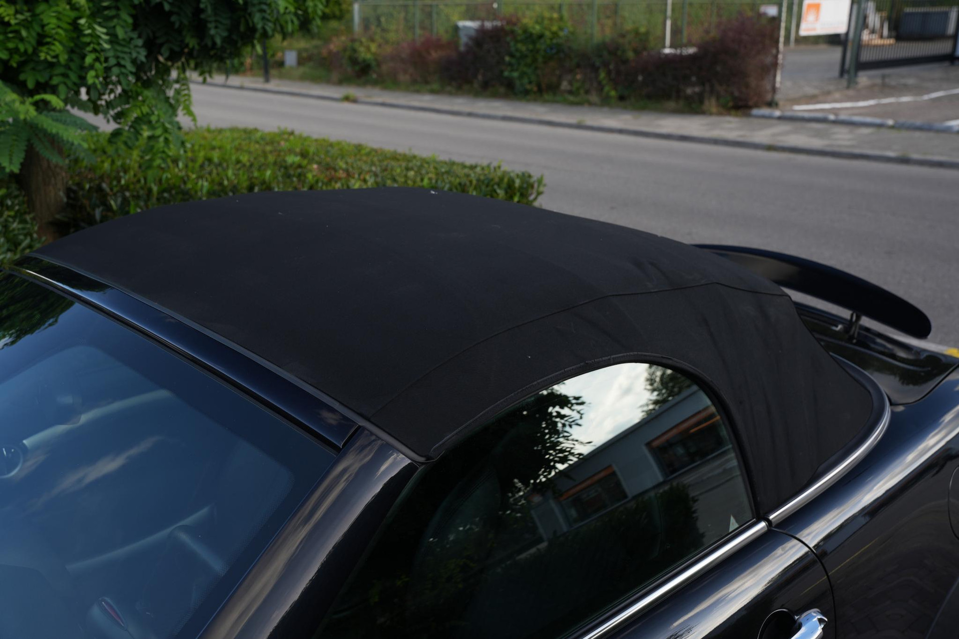 MINI Roadster 1.6 Cooper Chili 2013 Midnight black metallic 43