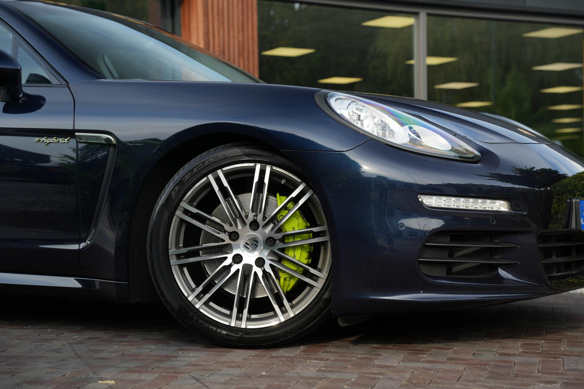 Porsche Panamera 3.0 S E-Hybrid 2016 Nachtblauw metallic 14