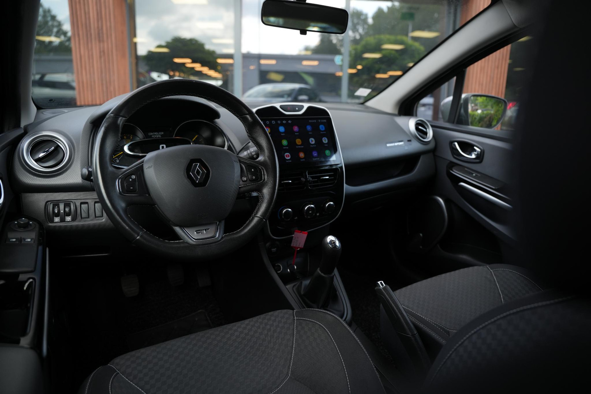 Renault Clio 1.2 16V 2014 BLACK (TEGNE) 2