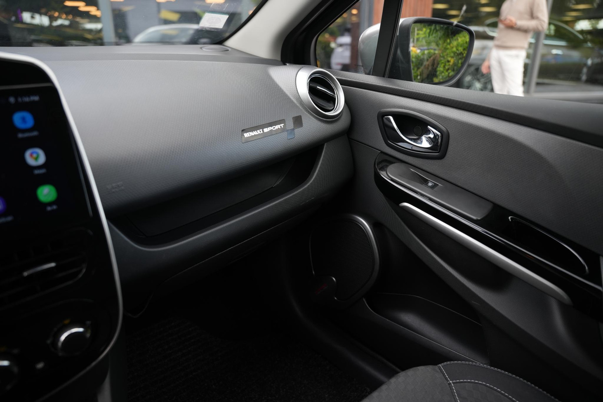 Renault Clio 1.2 16V 2014 BLACK (TEGNE) 31