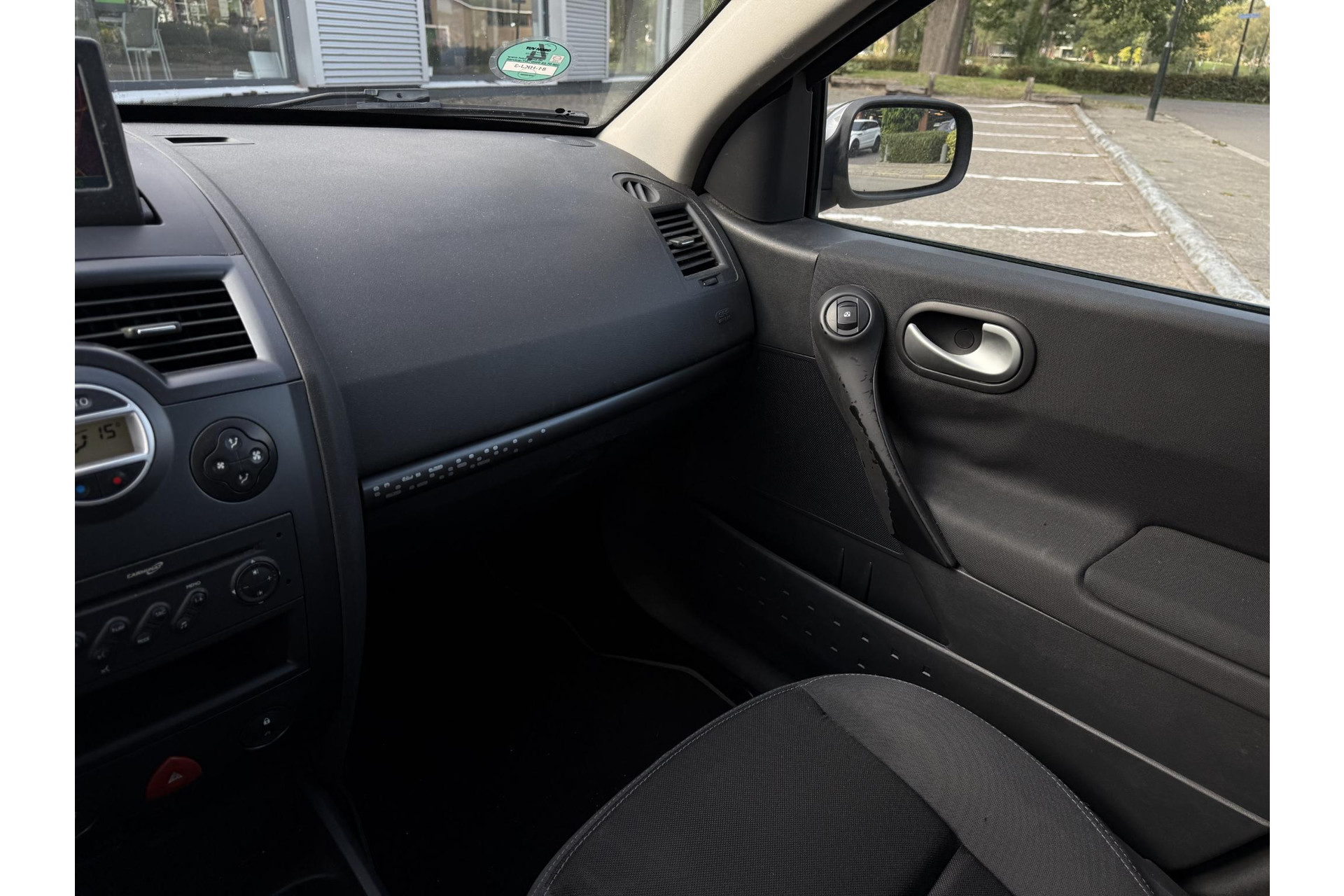 Renault Mégane 1.6-16V Business Line 2009 Gris cassiopee  16