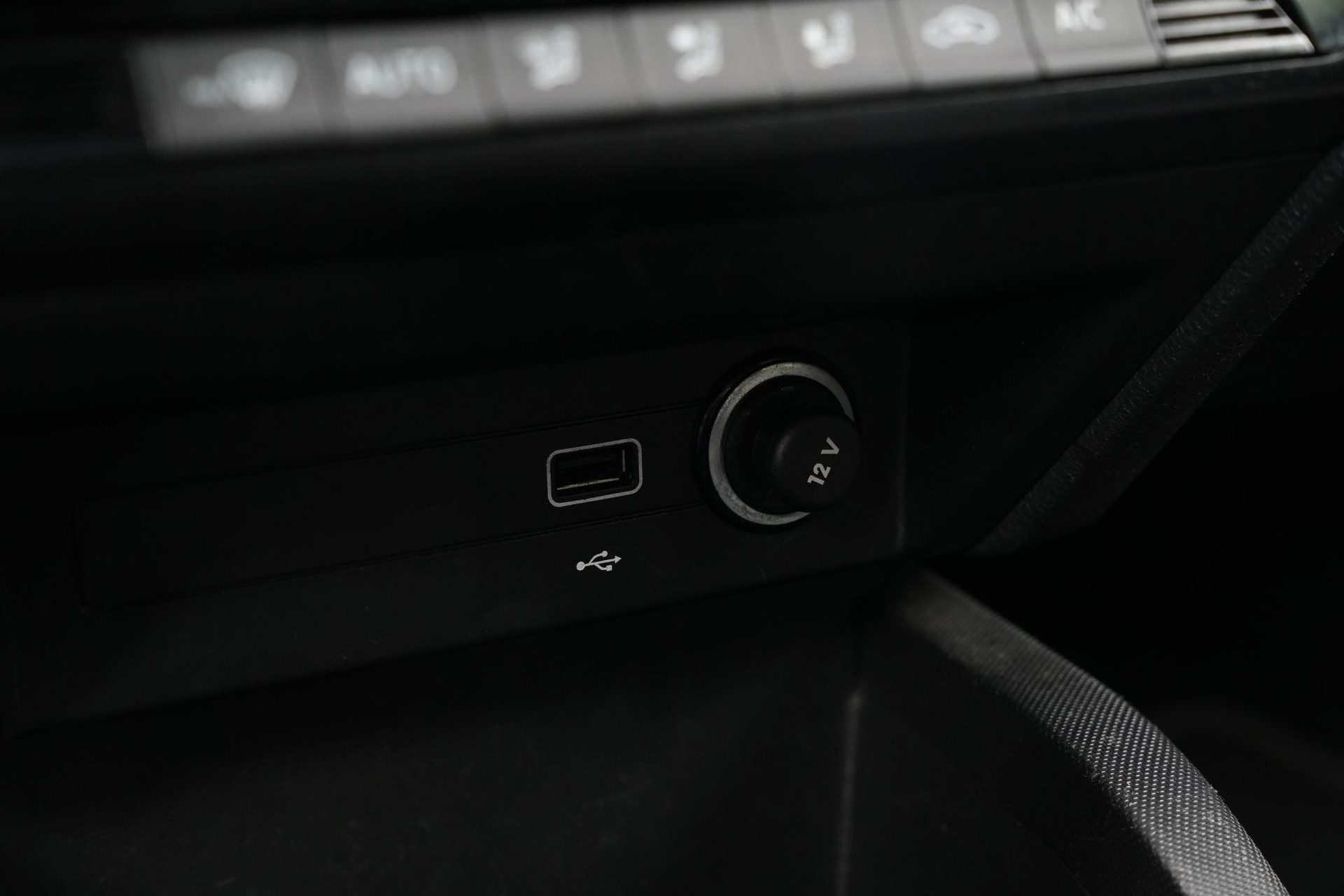 Škoda Fabia Combi 1.0 TSI Business Edition 2019 Energy blue 28
