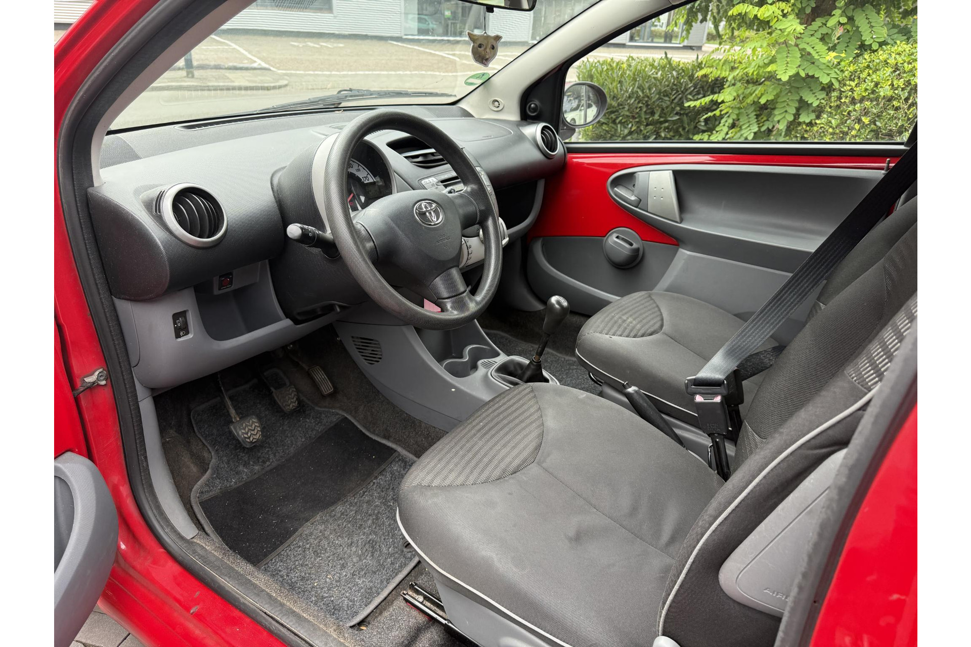 Toyota Aygo 1.0-12V 2005  7