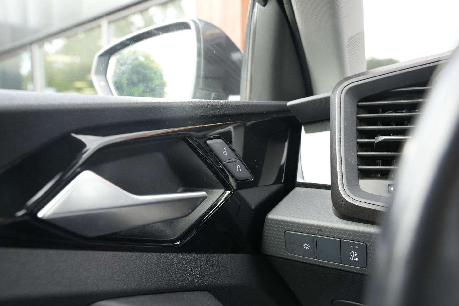 Audi A1 Sportback 25 TFSI Pro Line 2019 Manhattangrijs metallic 36