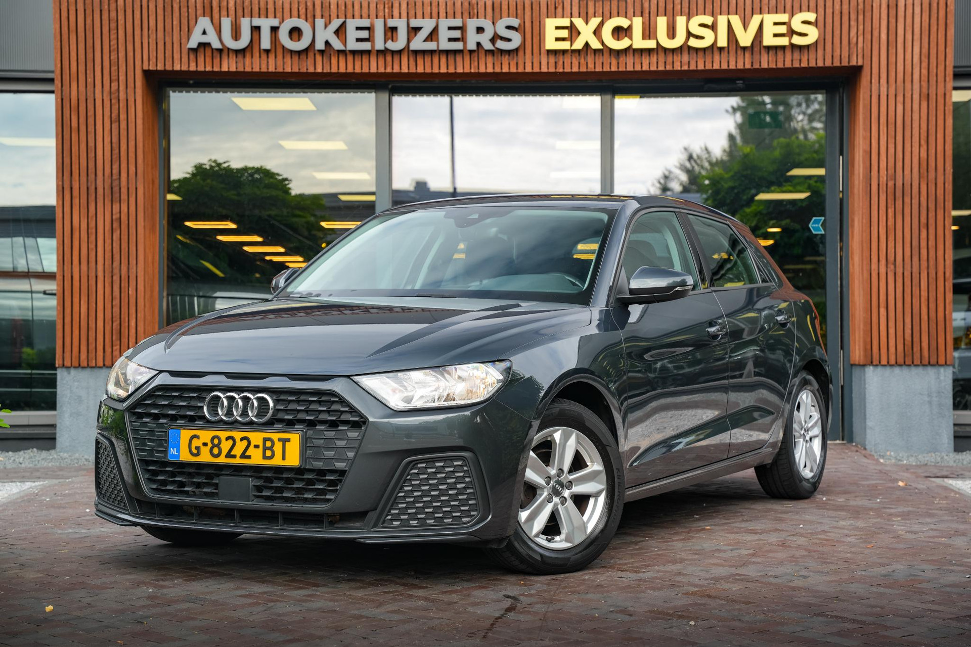 Audi A1 Sportback 25 TFSI Pro Line 2019 Manhattangrijs metallic 6