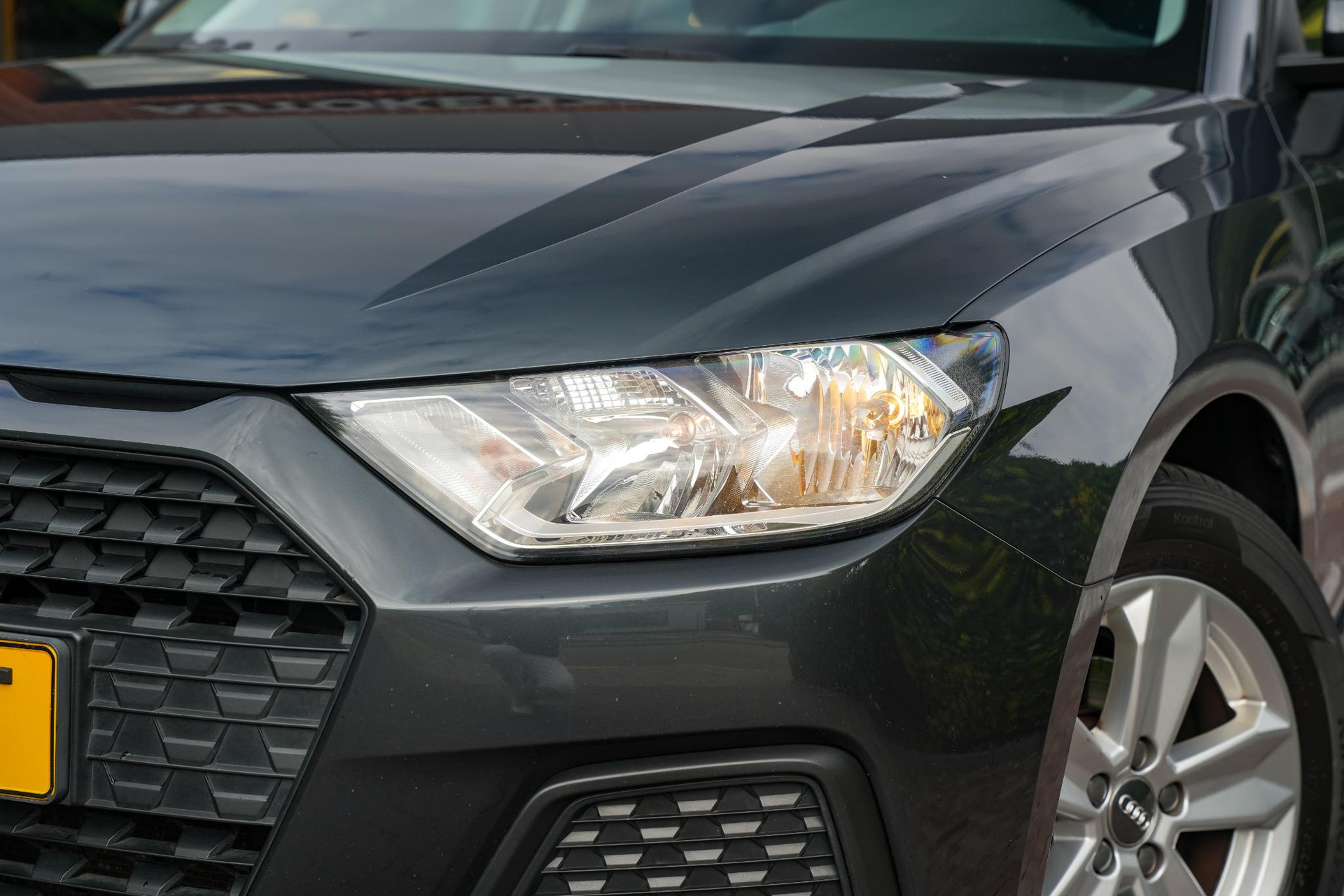 Audi A1 Sportback 25 TFSI Pro Line 2019 Manhattangrijs metallic 8