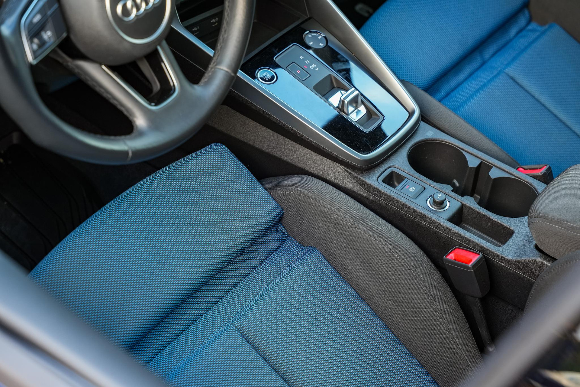 Audi A3 Sportback 40 TFSI e Edition 2022 Navarra blue metallic (2D) 21